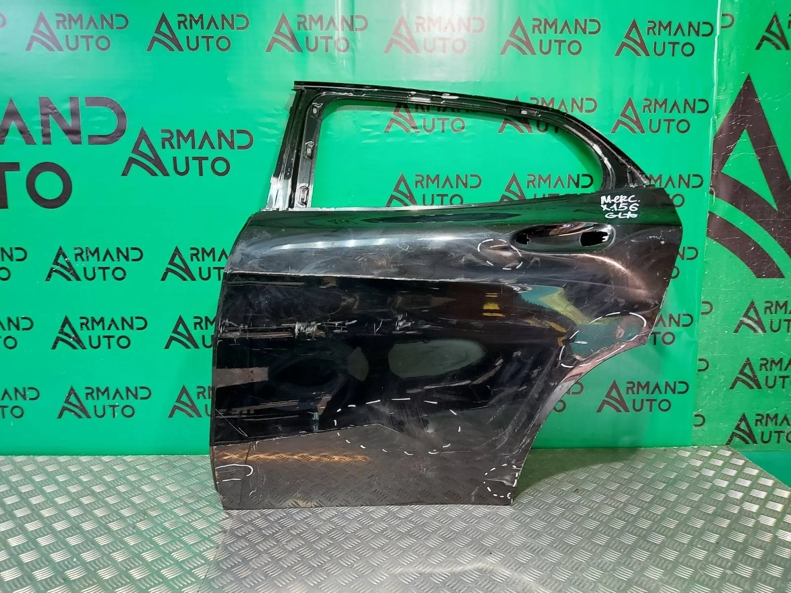 Дверь Mercedes GLA-Class 2013-2020 A1567300105 X156, задняя левая