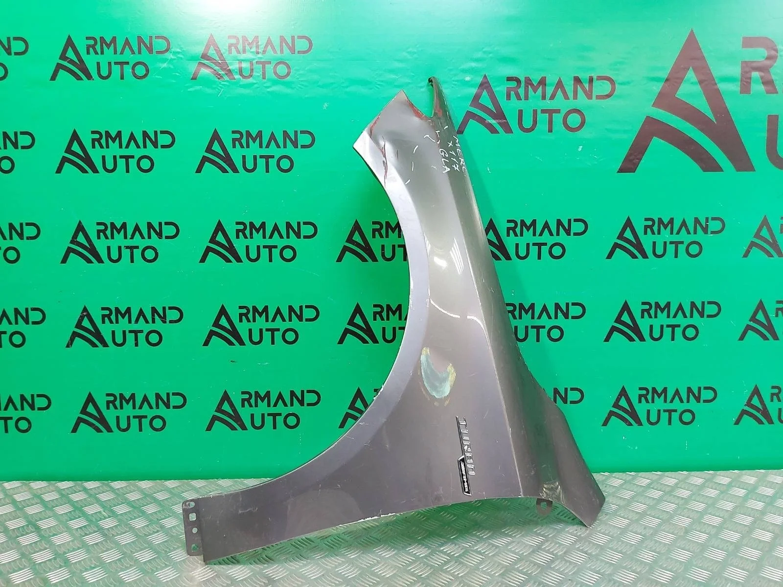 Крыло Mercedes CLA-Class 2013-2019 A1178810101 C117 X117, переднее левое