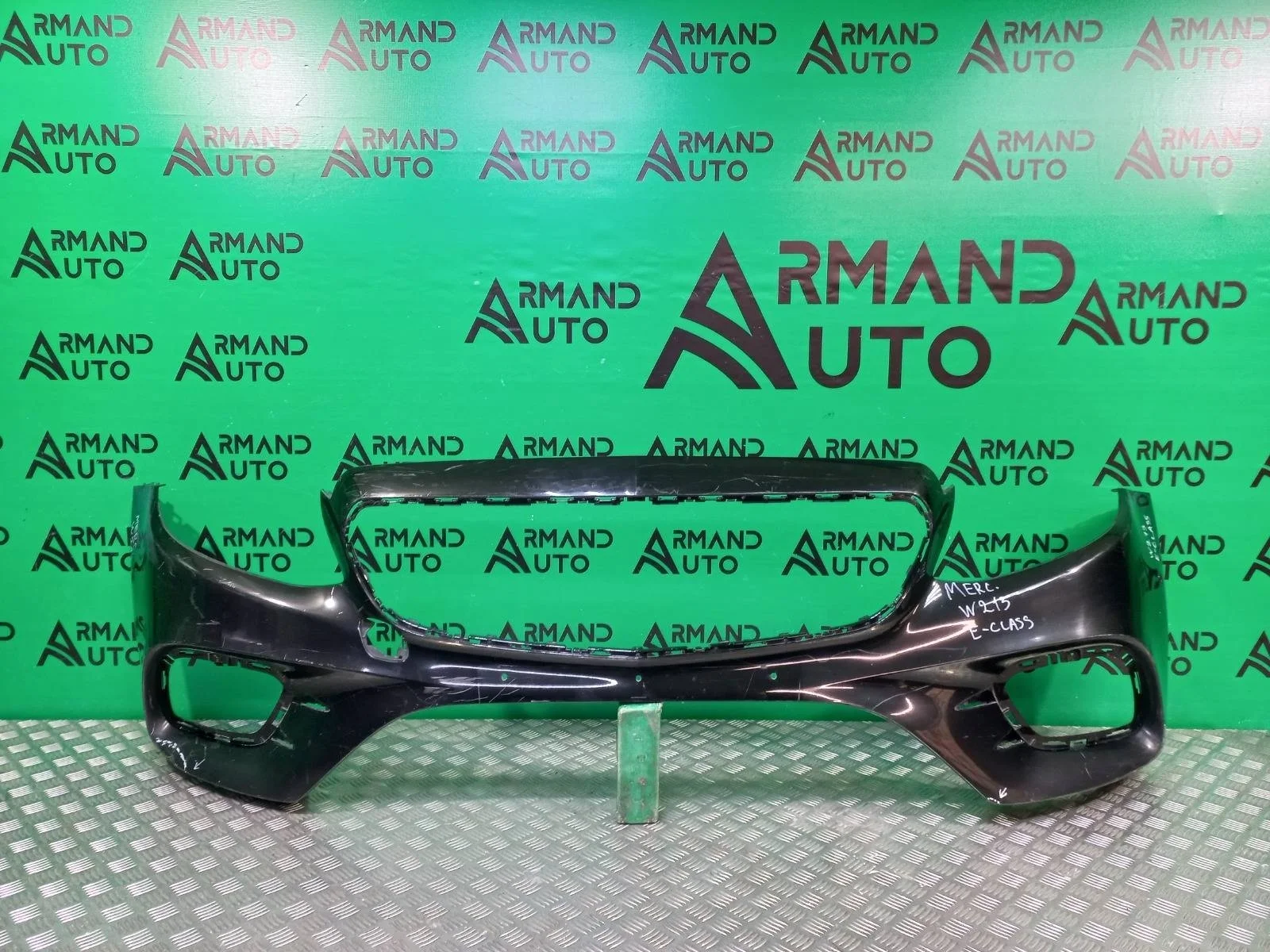 Бампер Mercedes E-Class 2016-2020 A21388527009999 W213, передний