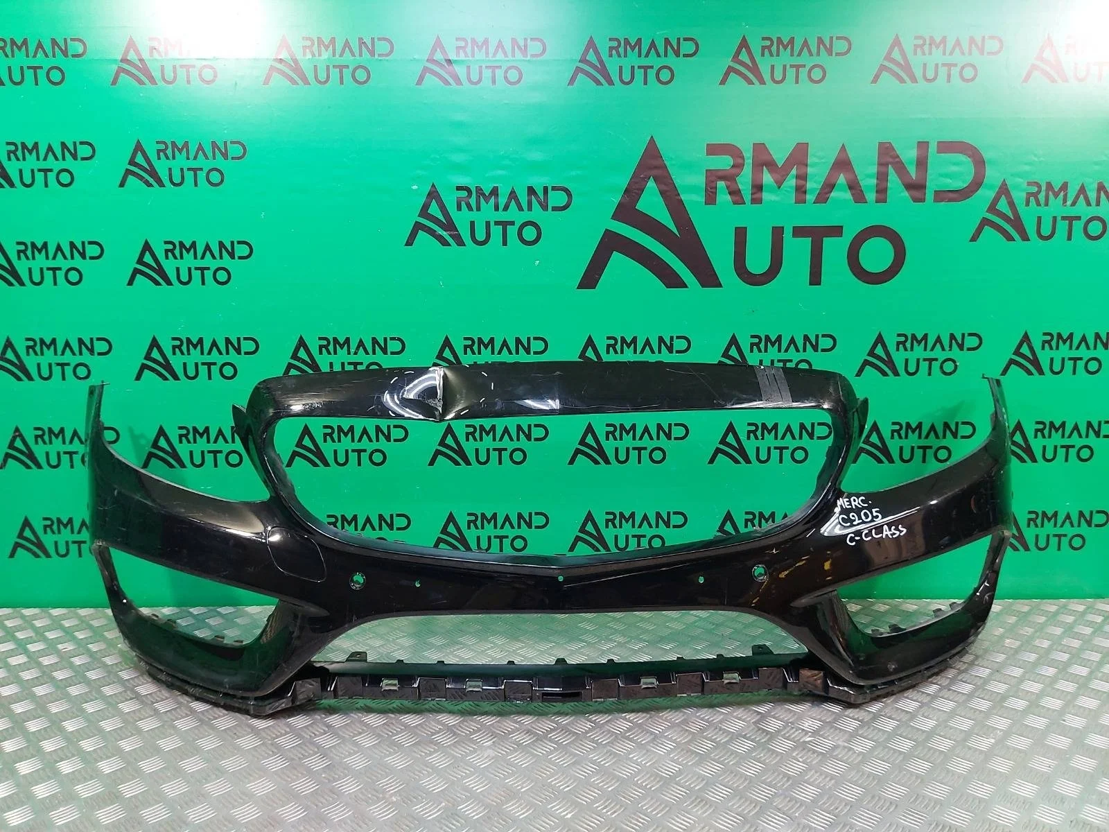 Бампер Mercedes C-Class 2014-2018 A20588018409999 W205, передний