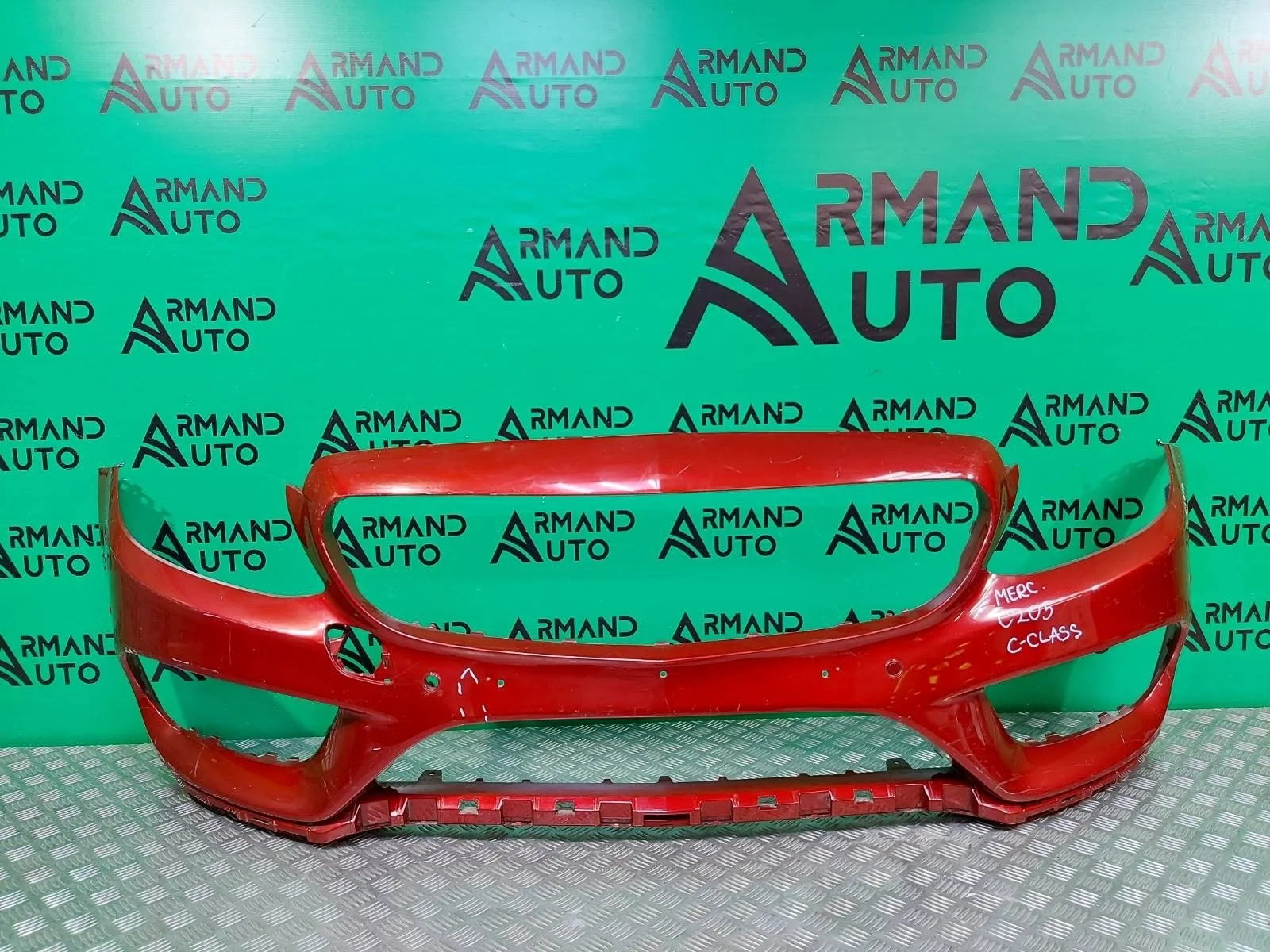 Бампер Mercedes C-Class 2014-2018 A20588018409999 W205, передний