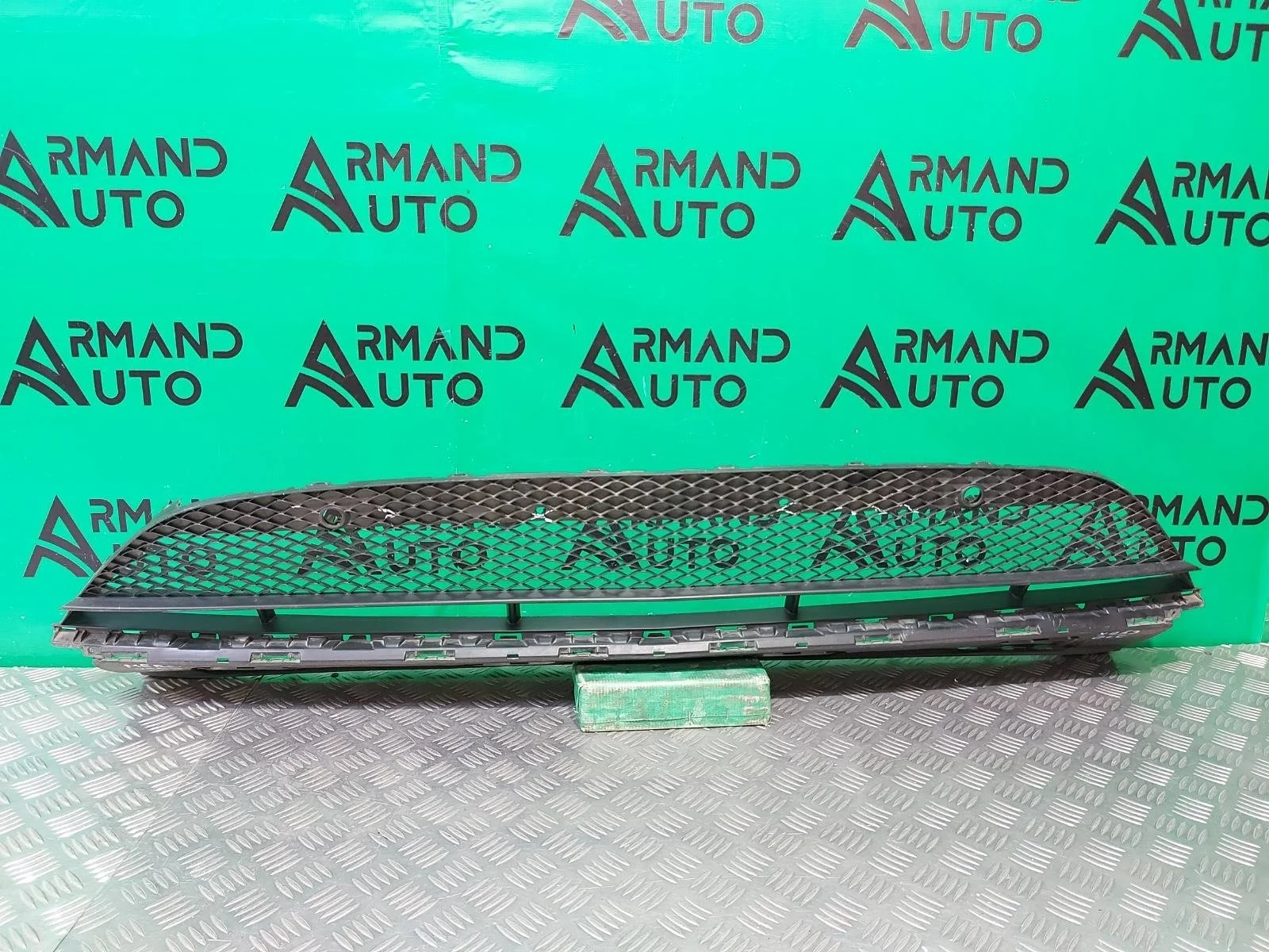 Решетка бампера Mercedes GLC-Class 2015-2019 A2538852400 X253, передняя