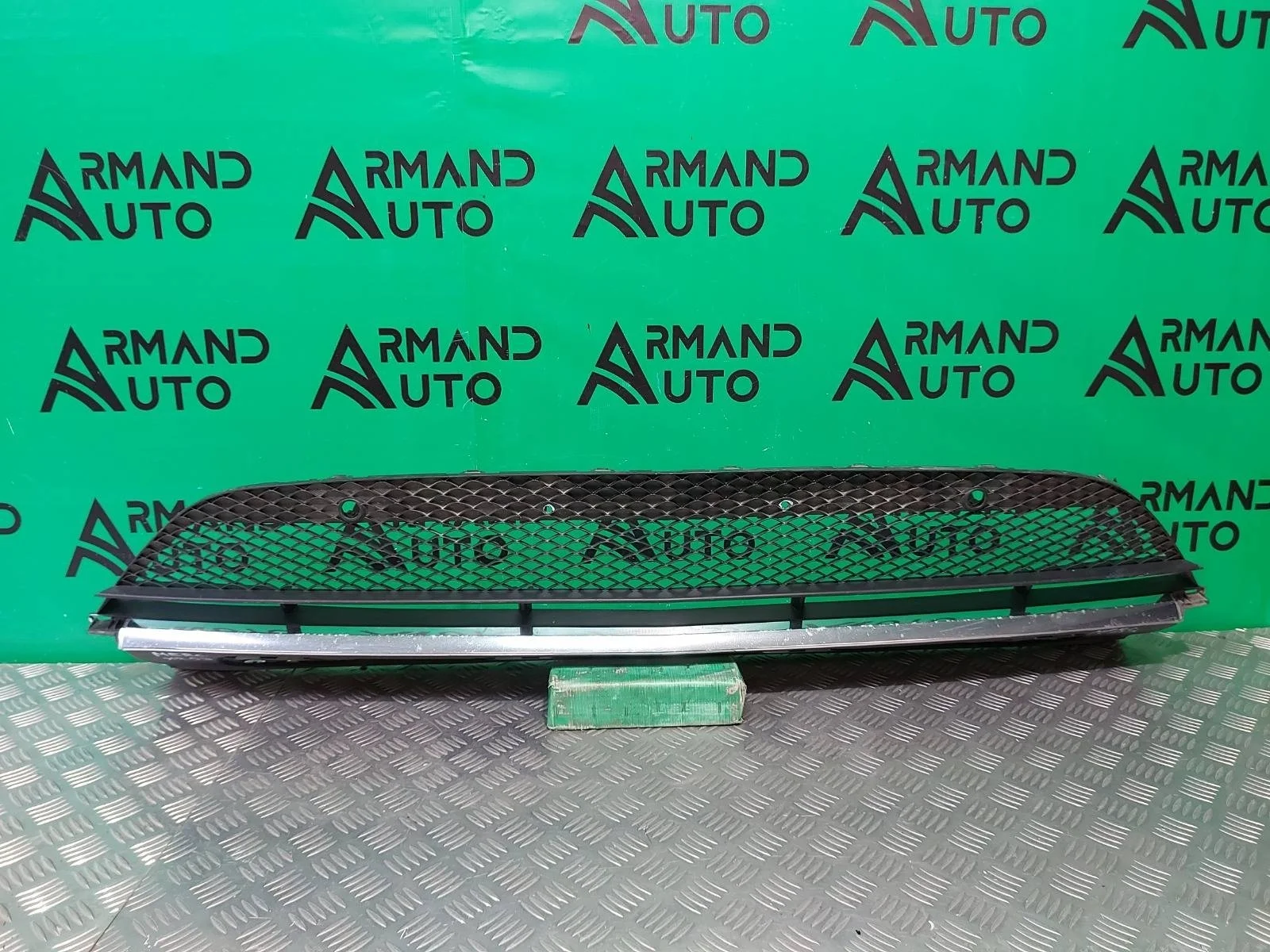 Решетка бампера Mercedes GLC-Class 2015-2019 A2538852400 X253, передняя