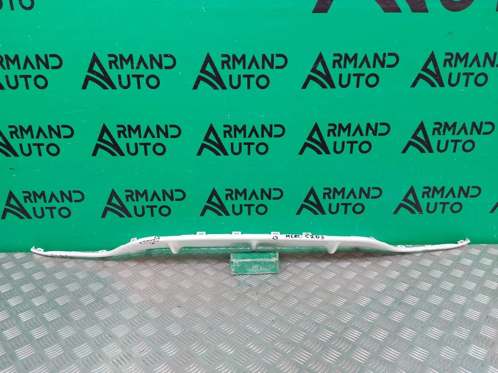 Юбка бампера Mercedes C-Class 2014-2018 A2058857338 W205, задняя