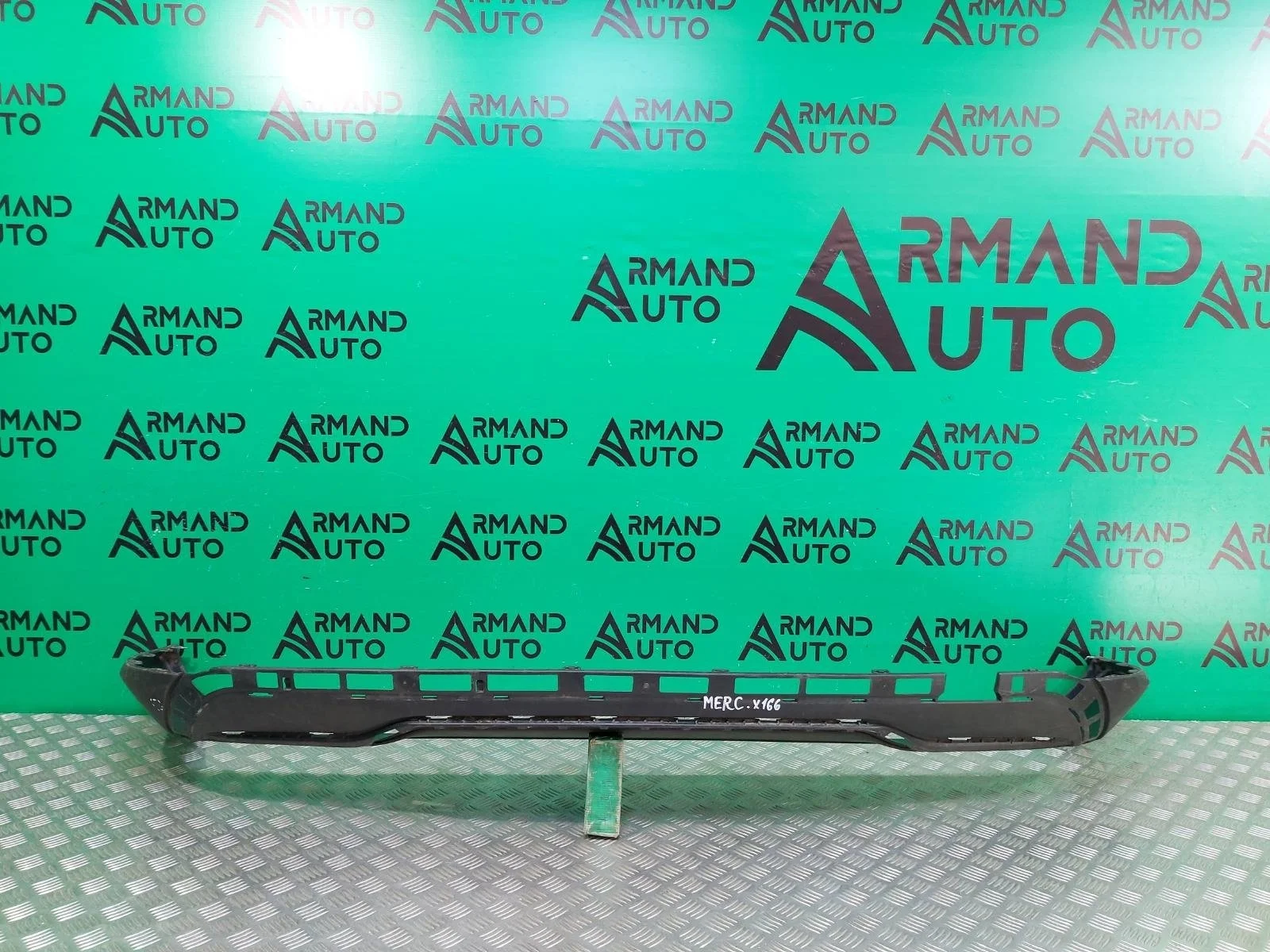 Юбка бампера Mercedes M ML GLE-Class 2011-2015 A1668851925 W166, задняя