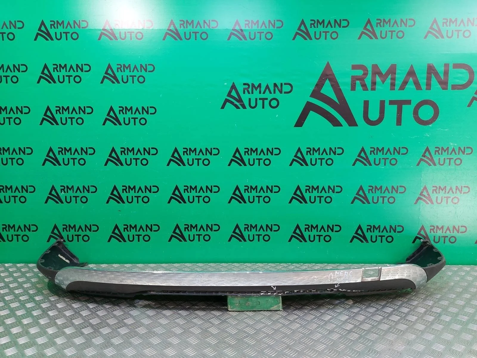 Юбка бампера Mercedes M ML GLE-Class 2011-2015 A1668851925 W166, задняя