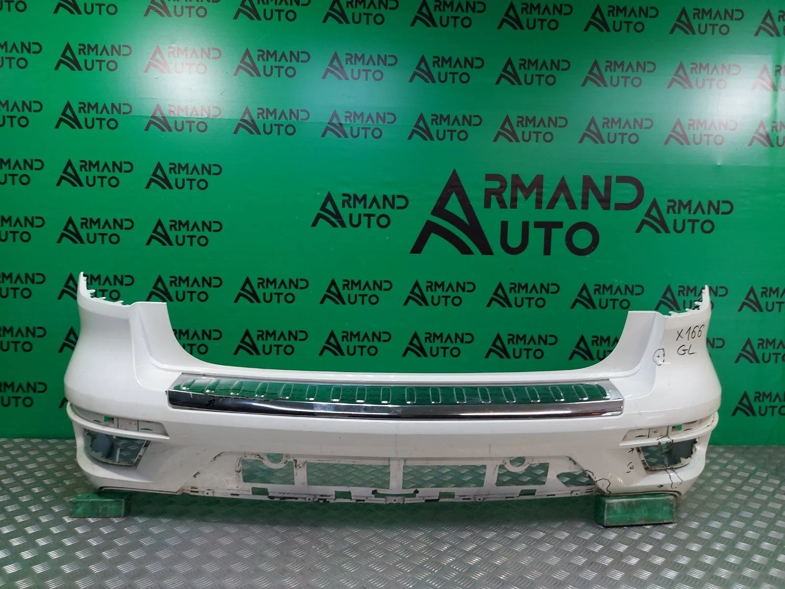 Бампер Mercedes GL GLS-Class 2012-2016 A16688567259999 X166, задний