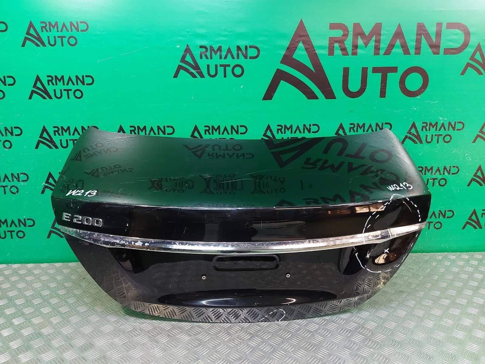Крышка багажника Mercedes E-Class 2016-2020 A2137503400 W213