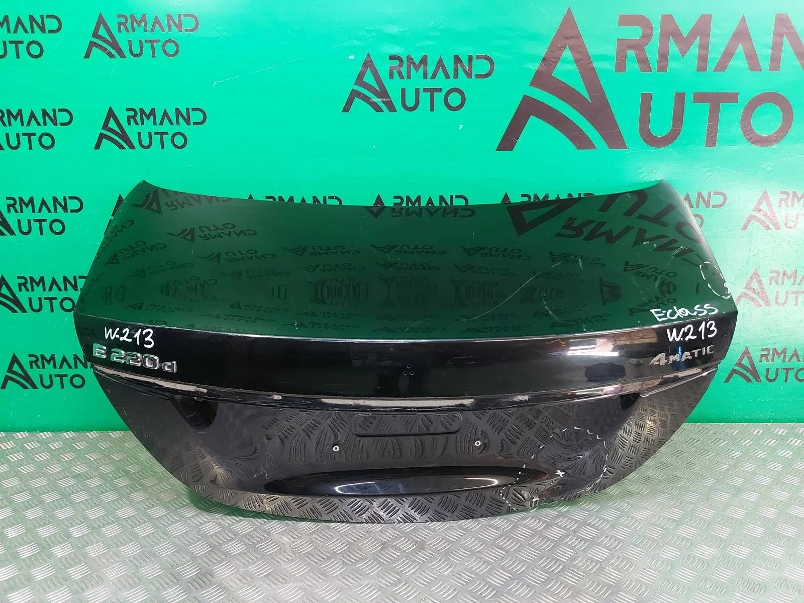 Крышка багажника Mercedes E-Class 2016-2020 A2137503400 W213