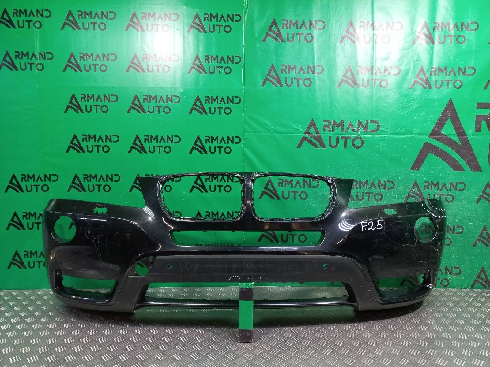 Бампер BMW X3 2010-2014 51117261188 F25, передний