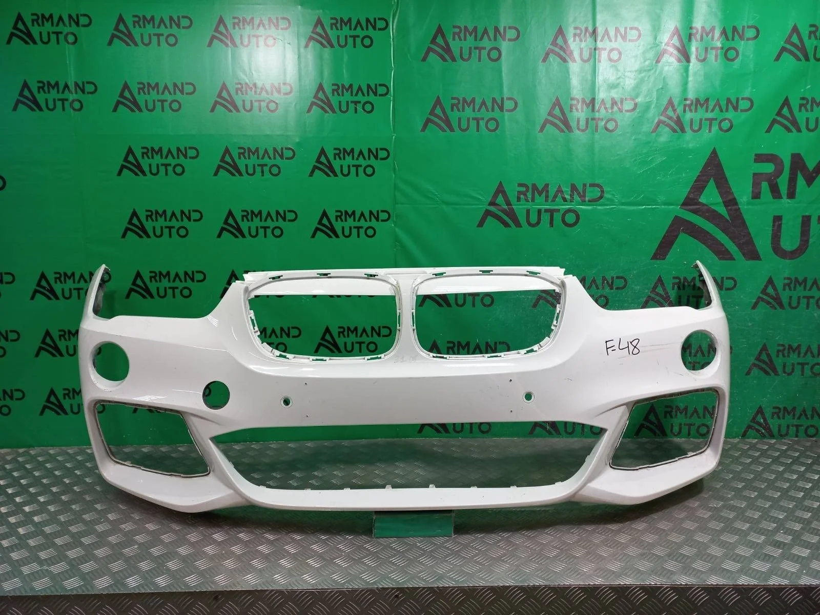 Бампер BMW X1 2015-2019 51118072771 F48, передний