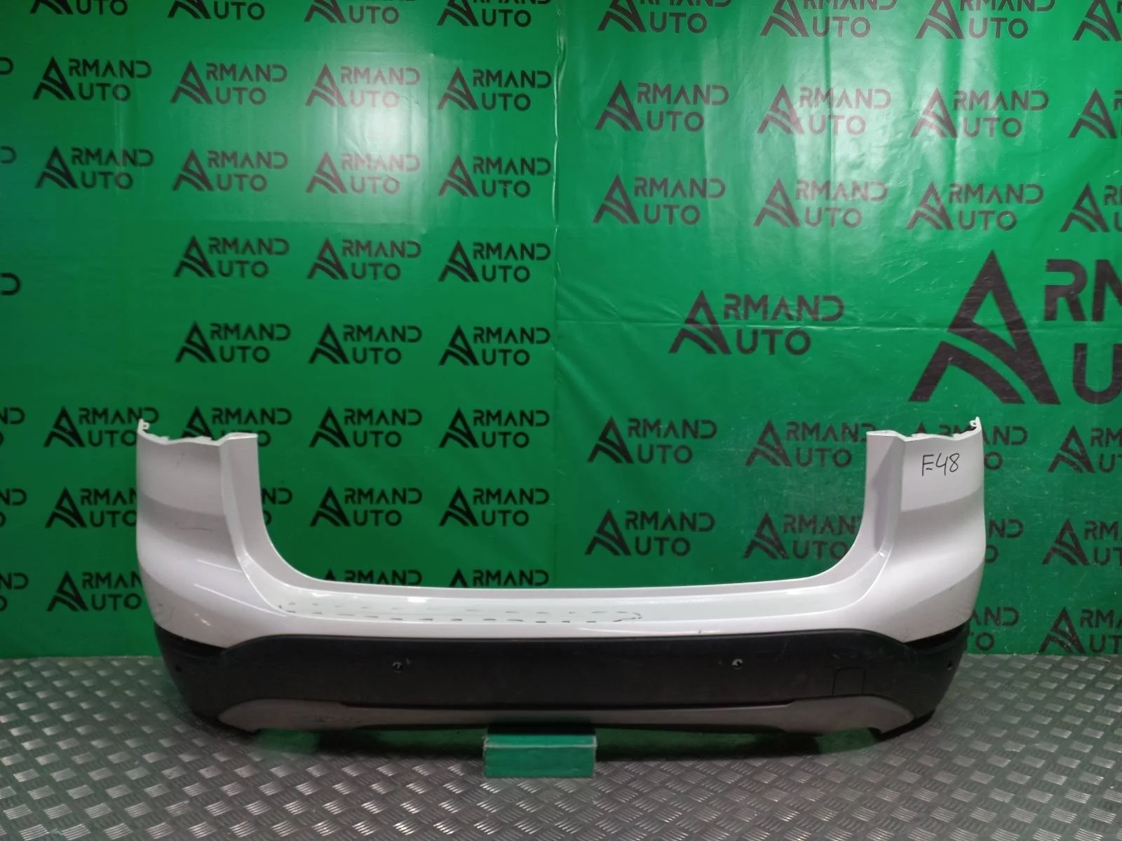 Бампер BMW X1 2015-2019 51127403391 F48, задний