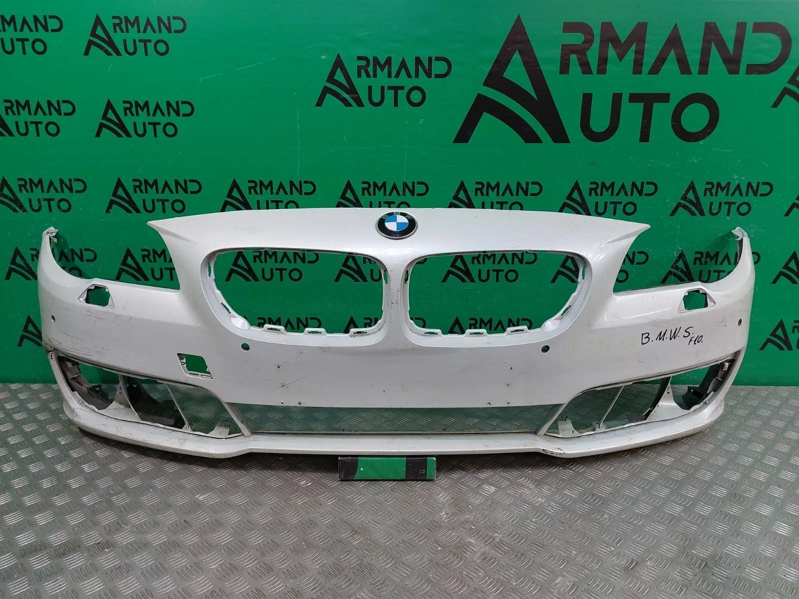 Бампер BMW 5 series 2013-2017 51117332677 F10 F11, передний
