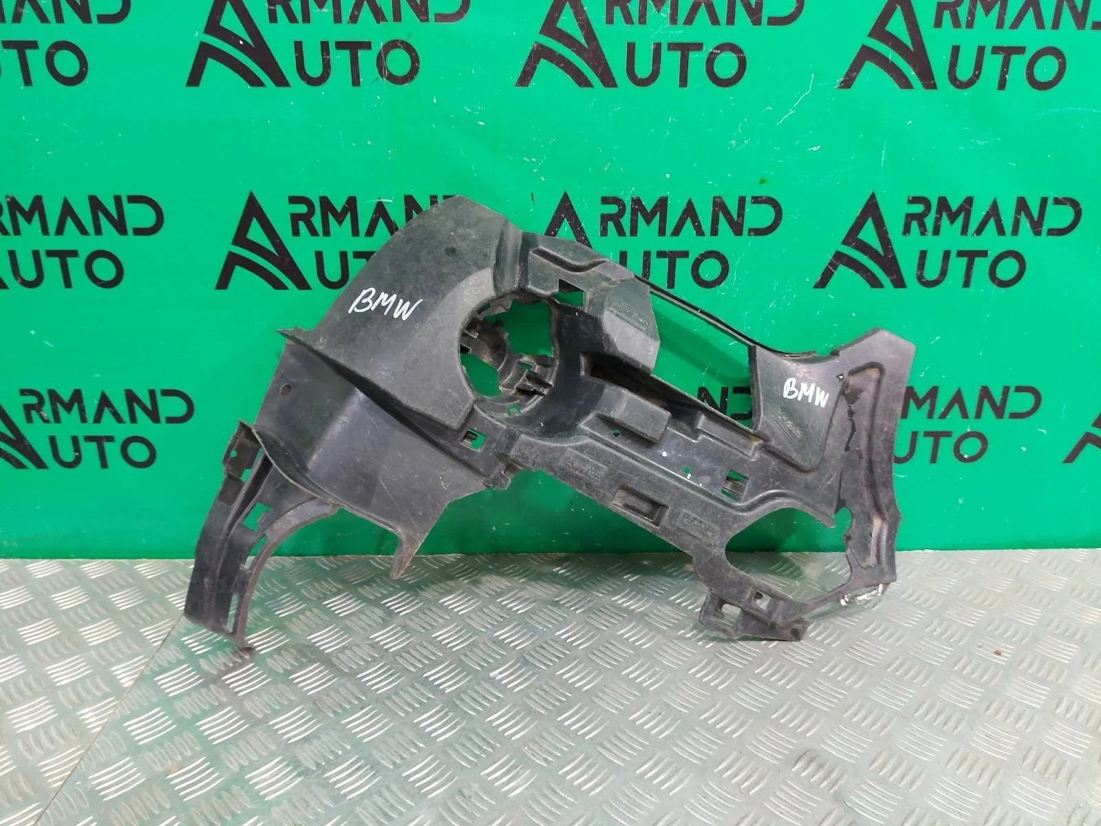 Кронштейн птф BMW X1 2015-2019 51117354820 F48, правый