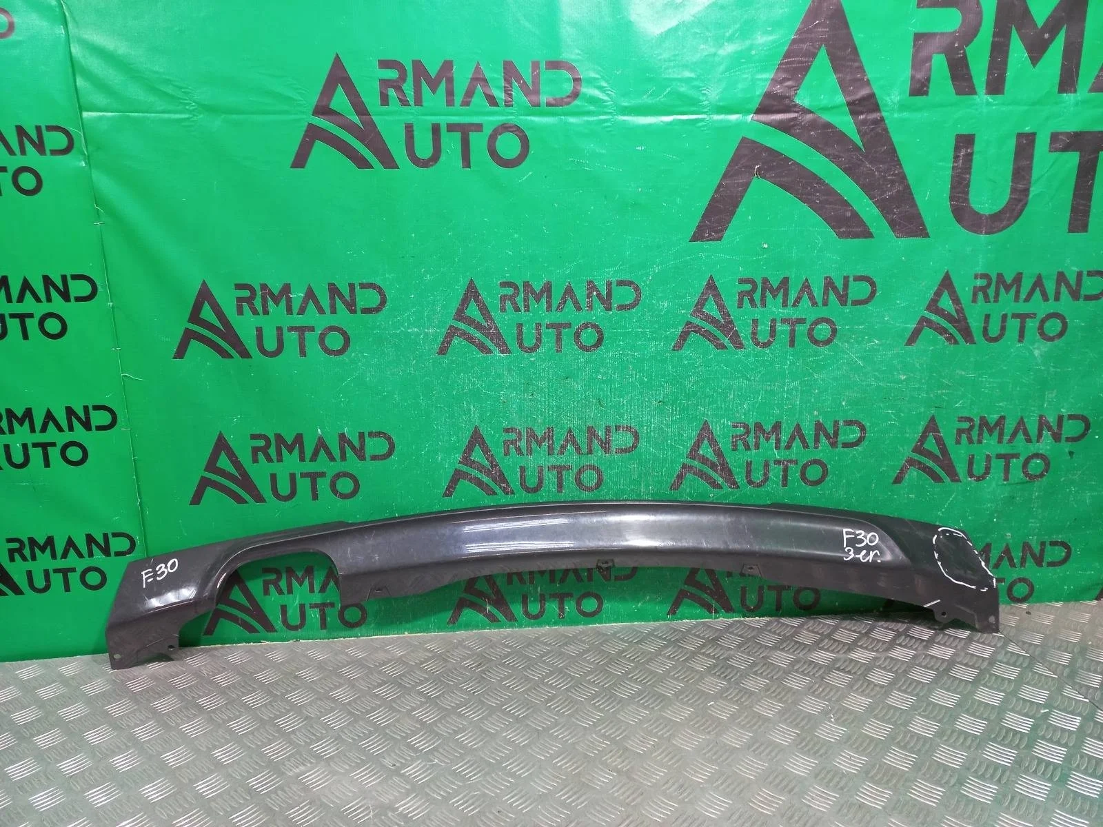 Накладка бампера BMW 3 series 2011-2020 51128054198 F30 F31, задняя