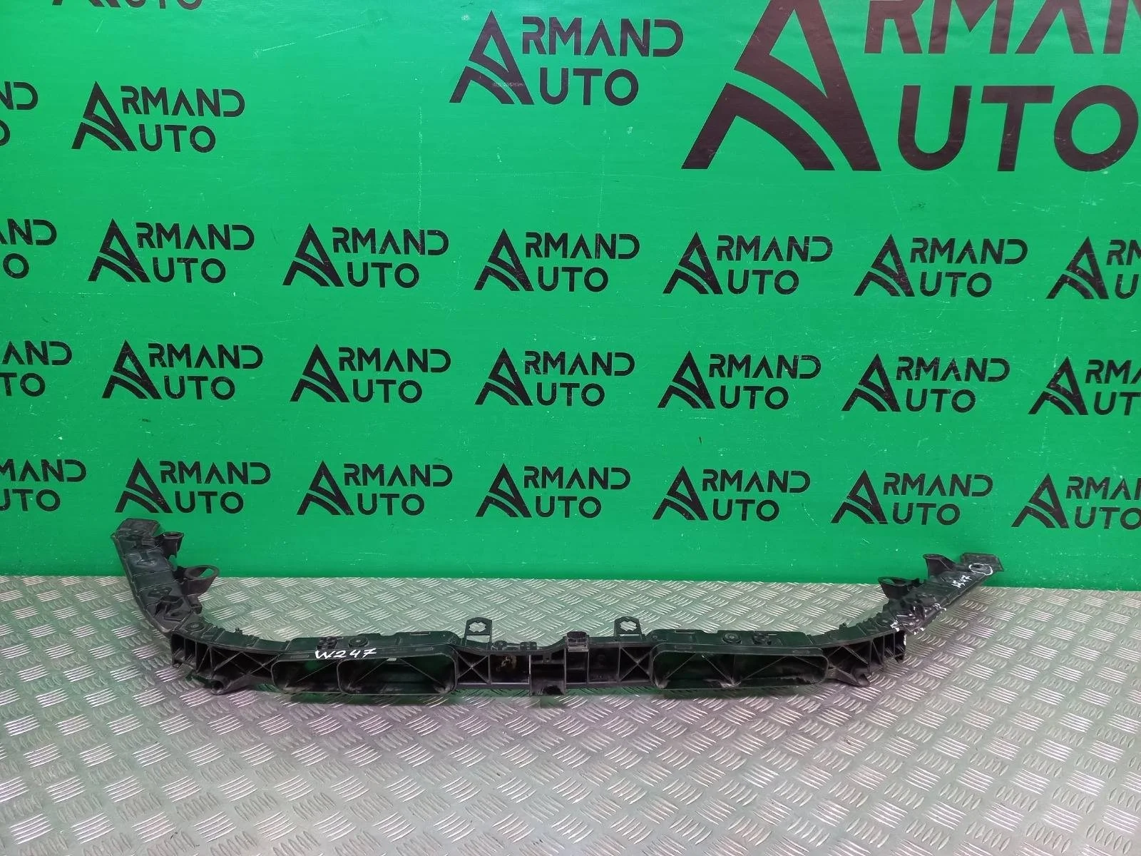 Панель передняя (суппорт радиатора) верхняя Mercedes A-Class 2018-нв A1776208000 W177