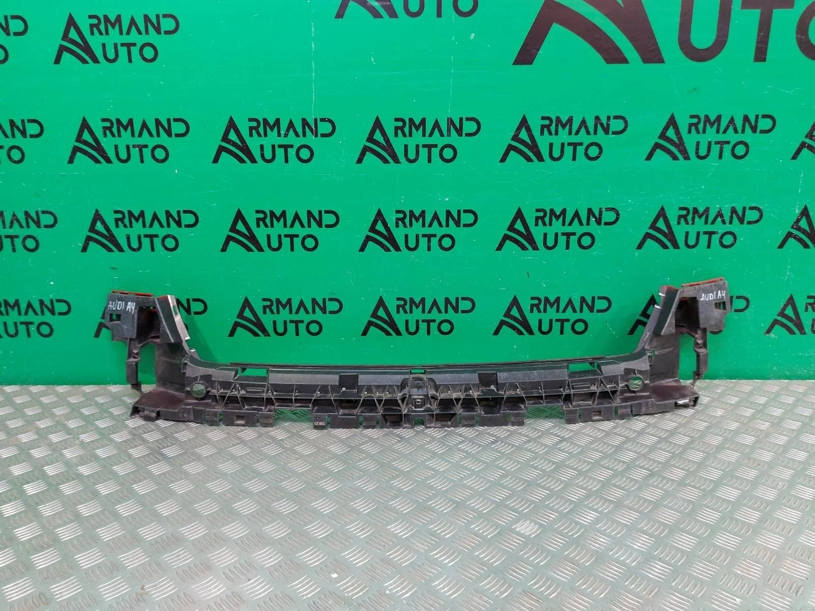 Кронштейн бампера Audi A4 2007-2011 8K5807303GRU 4 B8, задний