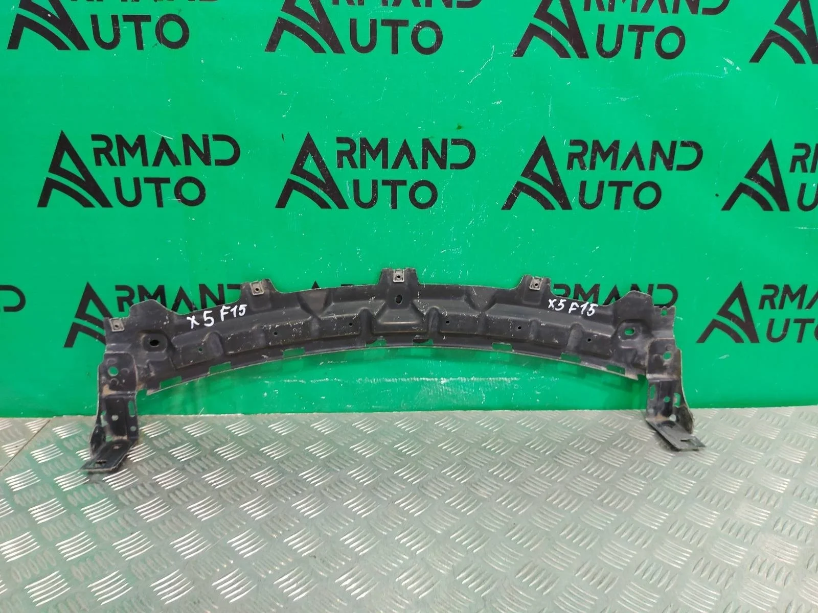 Панель передняя (суппорт радиатора) верхняя BMW X5 2013-2018 51747343798 F15
