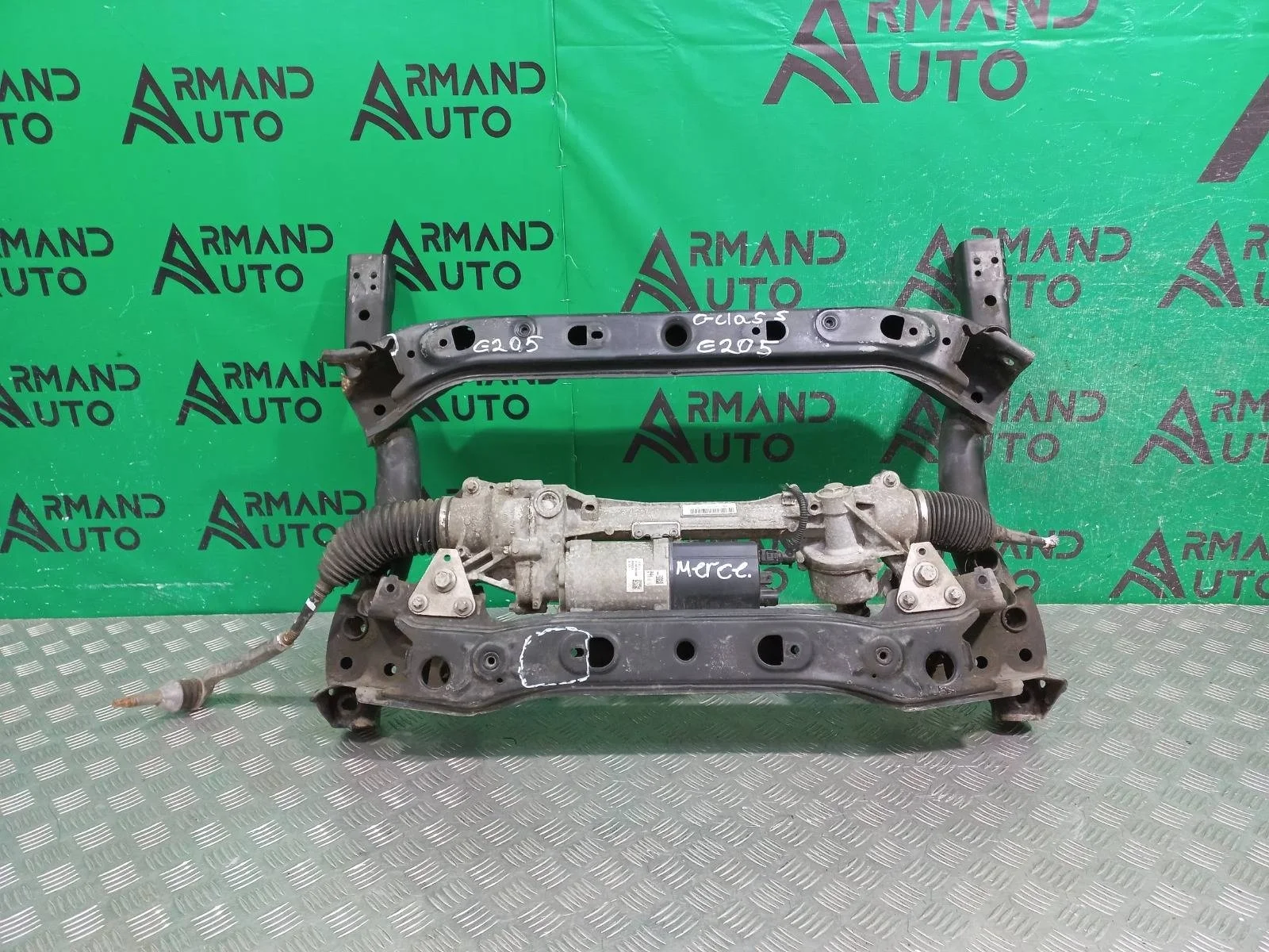 Подрамник Mercedes E-Class 2016-2023 A2056280057 W213, передний