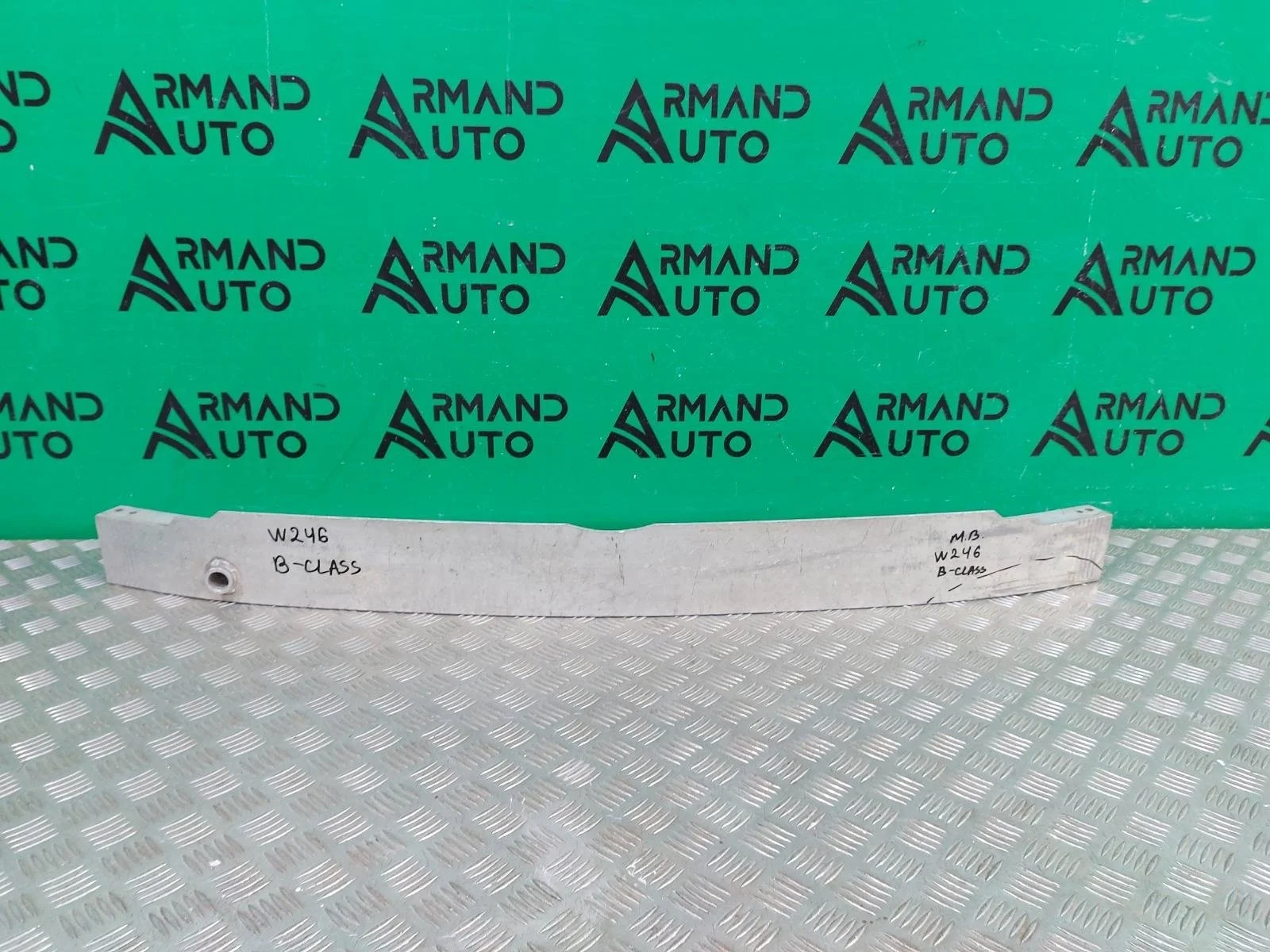 Усилитель бампера Mercedes B-Class 2011-2018 A2466201100 W246, передний