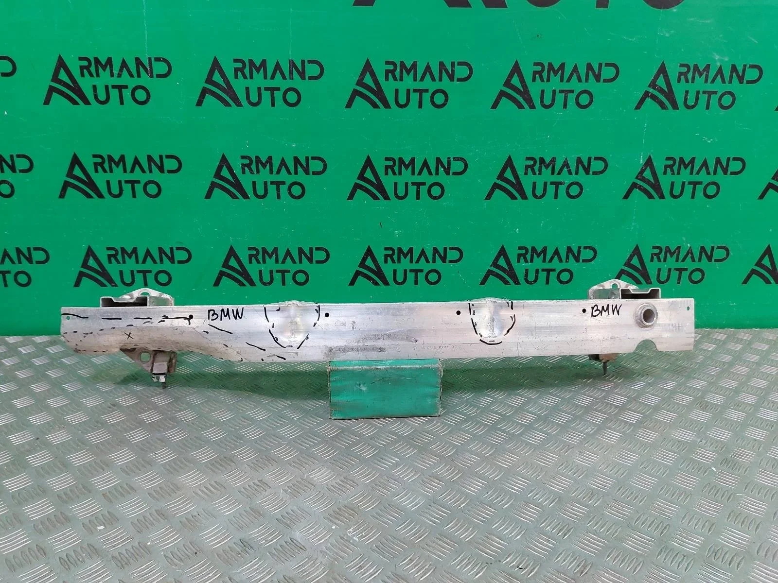 Усилитель бампера BMW 7 series 2015-2022 51127377217 G11 G12, задний