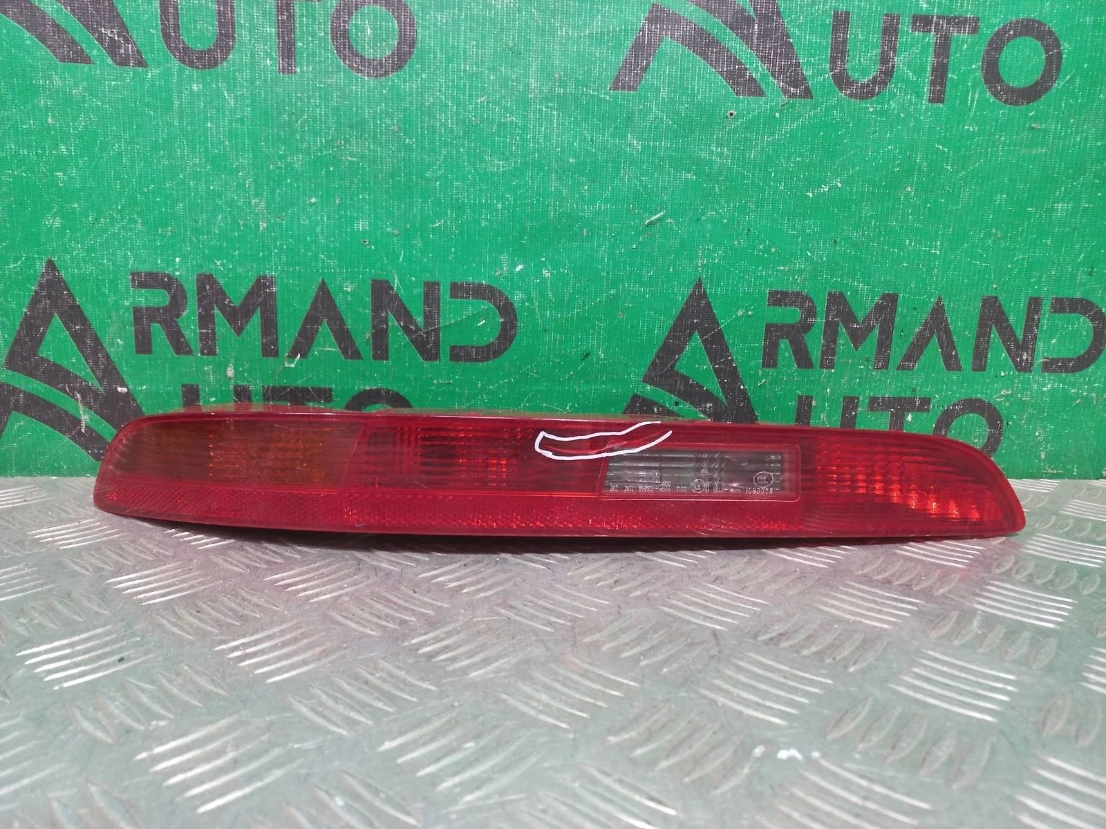 Фонарь противотуманный AUDI Q3 2011-2014 8U0945095 1 8U, левый