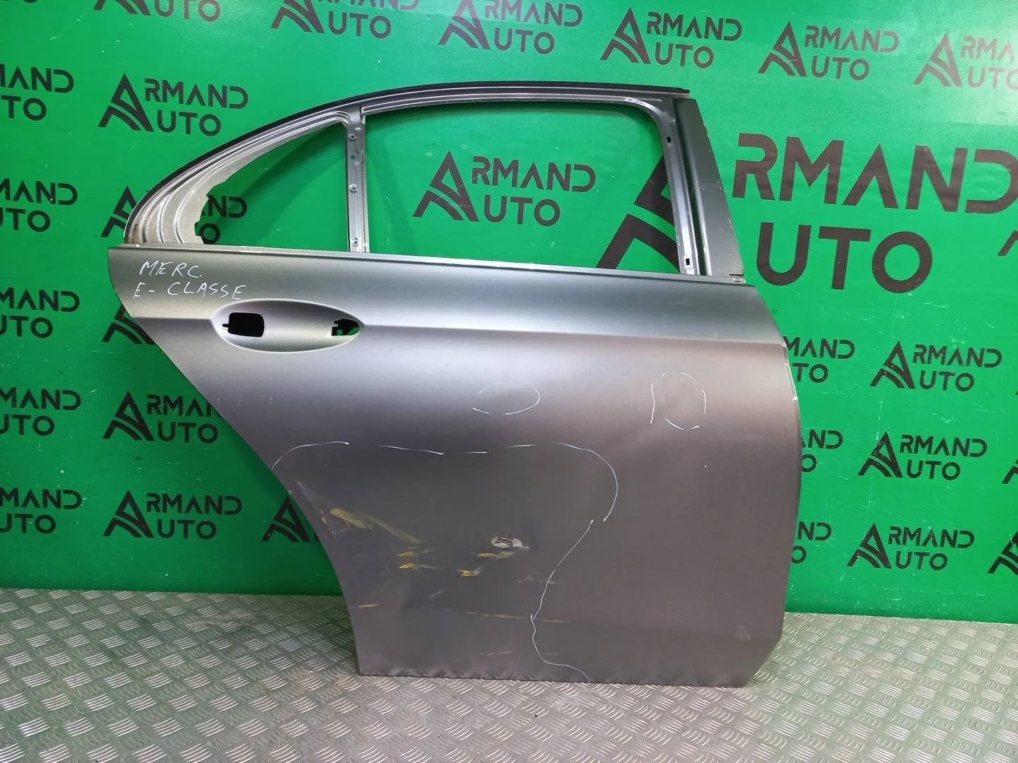 Дверь Mercedes E-Class 2016-2023 A2137300205 W213, задняя правая