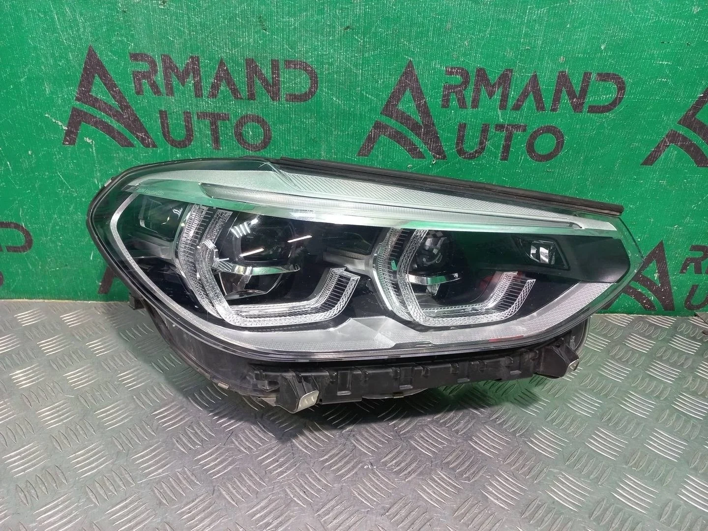 Фара BMW X3 2017-2021 63117466120 G01, правая
