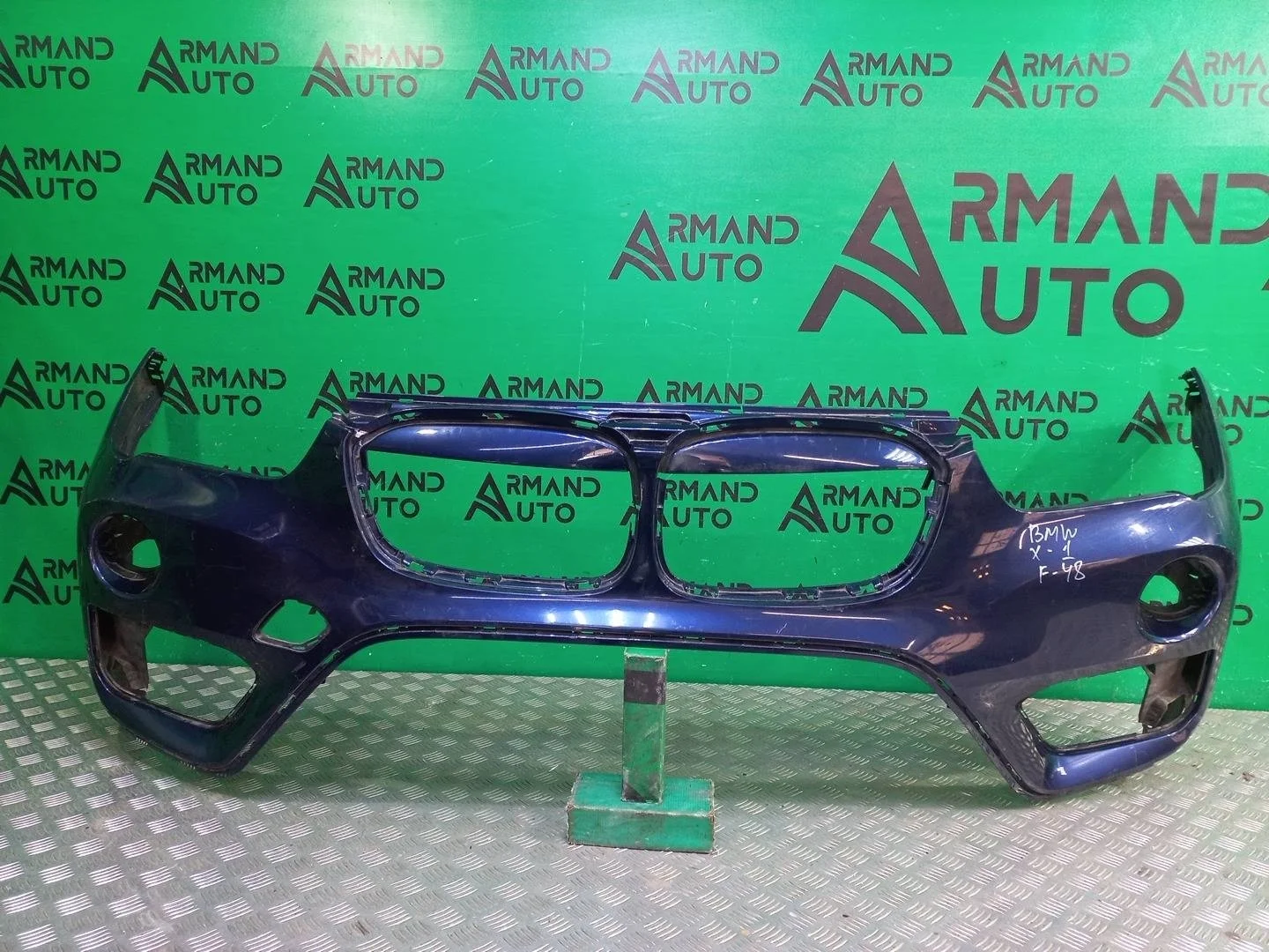 Бампер BMW X1 2015-2019 51117453562 F48, передний