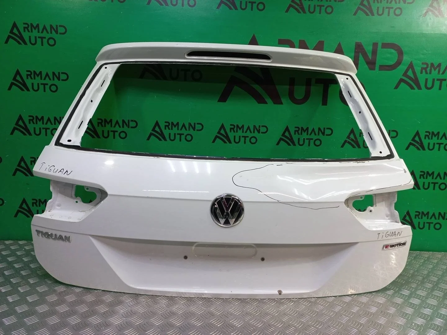 Дверь багажника Volkswagen Tiguan 2016-нв 5NA827025L 2