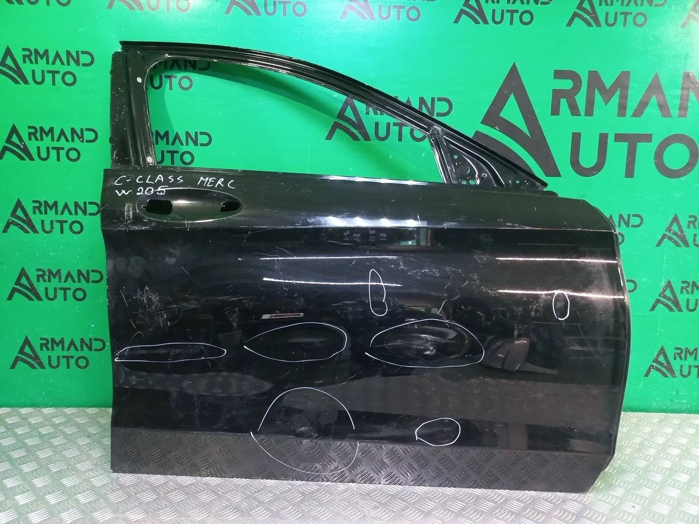 Дверь Mercedes C-Class 2014-2021 A2057200205 W205, передняя правая