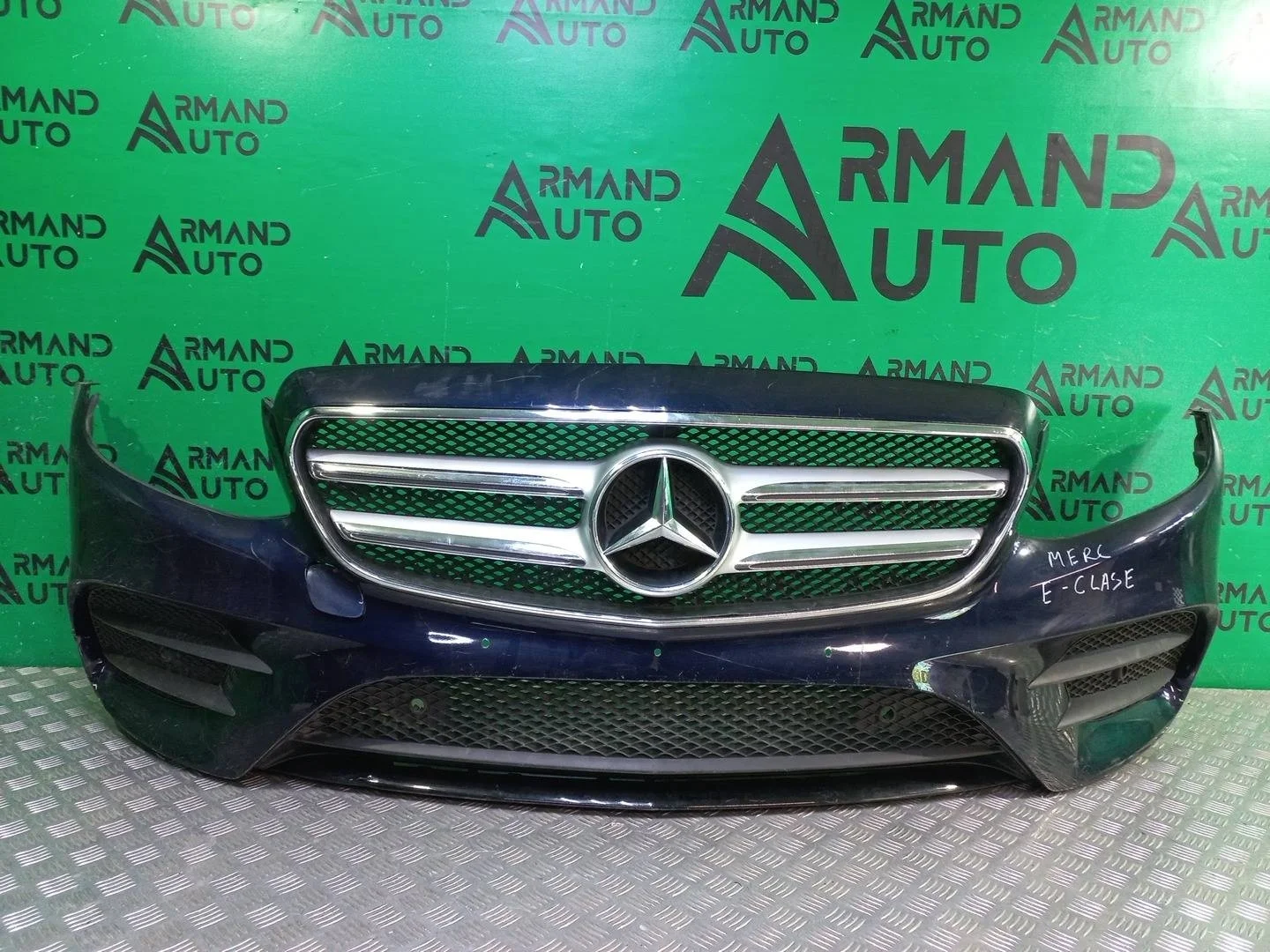 Бампер Mercedes E-Class 2016-2020 A21388527009999 W213, передний