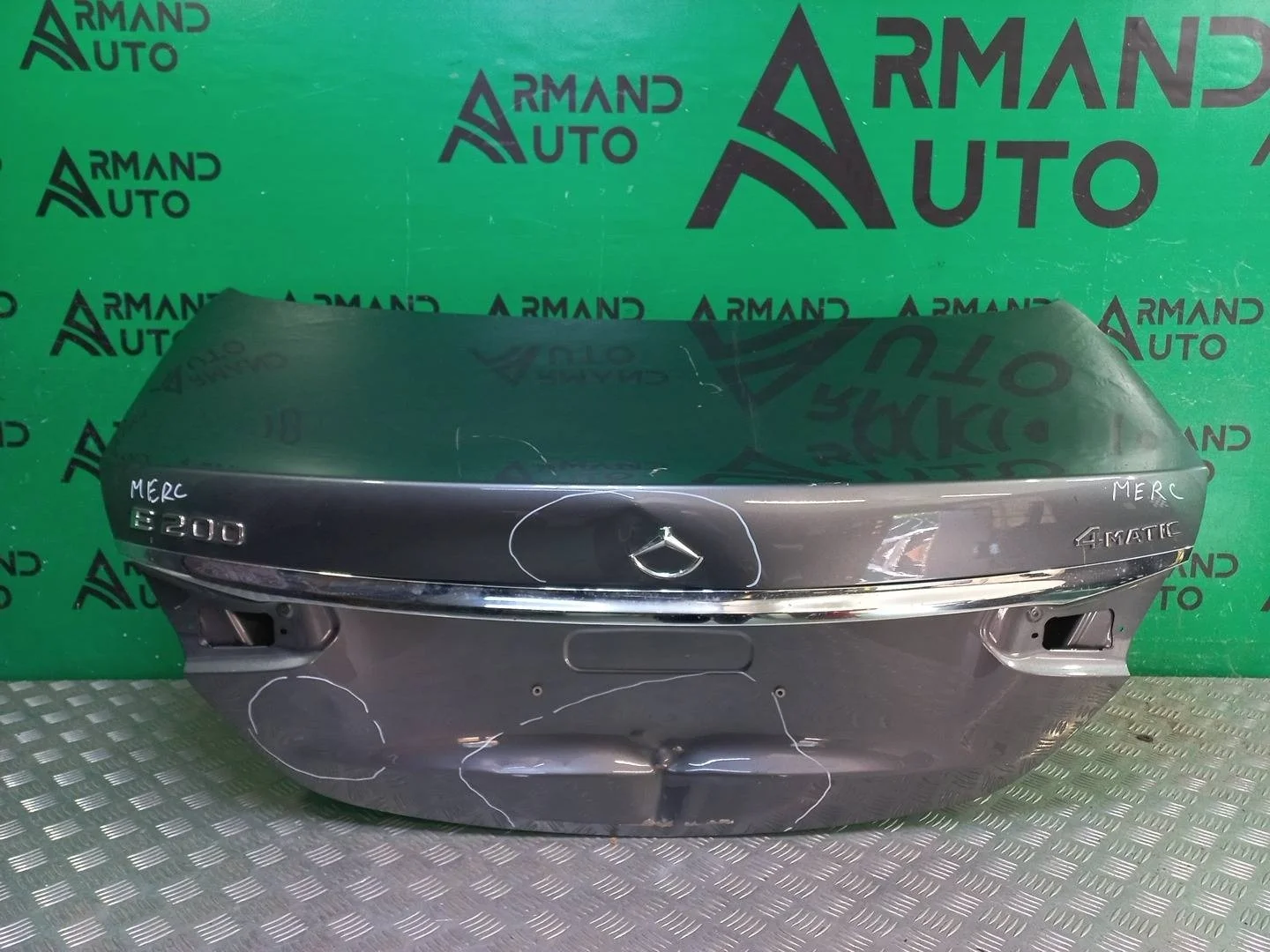 Крышка багажника Mercedes E-Class 2020-2023 A2137506600 W213