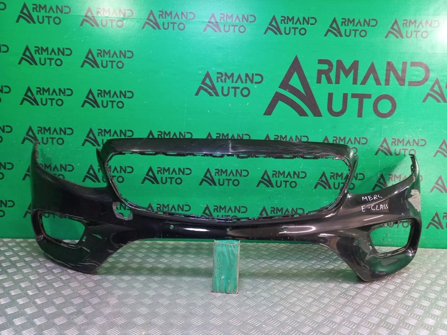 Бампер Mercedes E-Class 2016-2020 A21388527009999 W213, передний