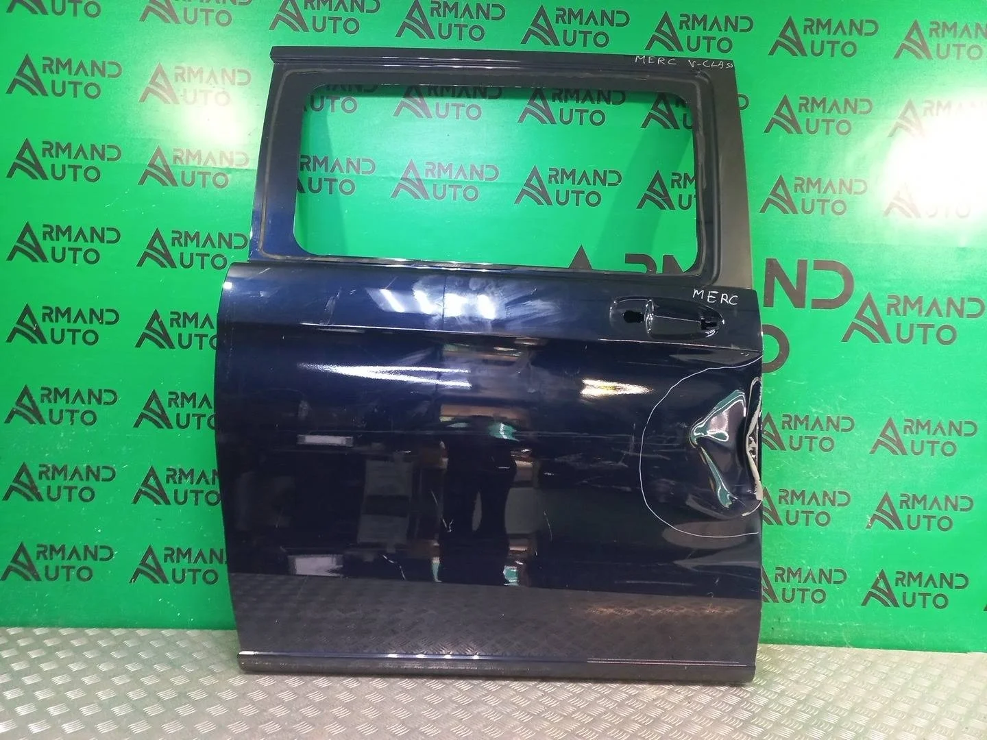 Дверь сдвижная Mercedes V-Class 2014-нв A4477305000 W447, правая