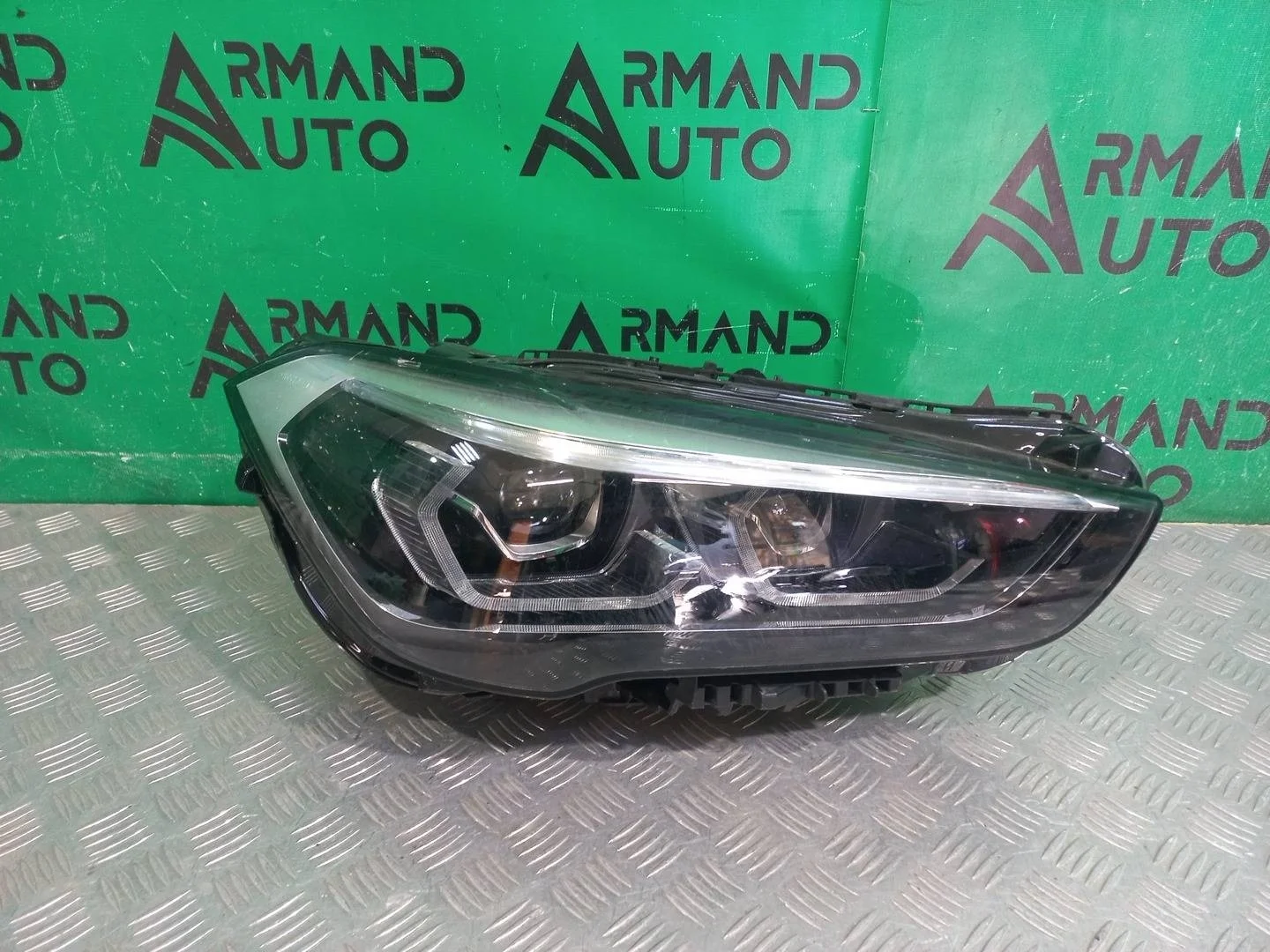 Фара BMW X1 2019-2022 63119477812 F48, правая