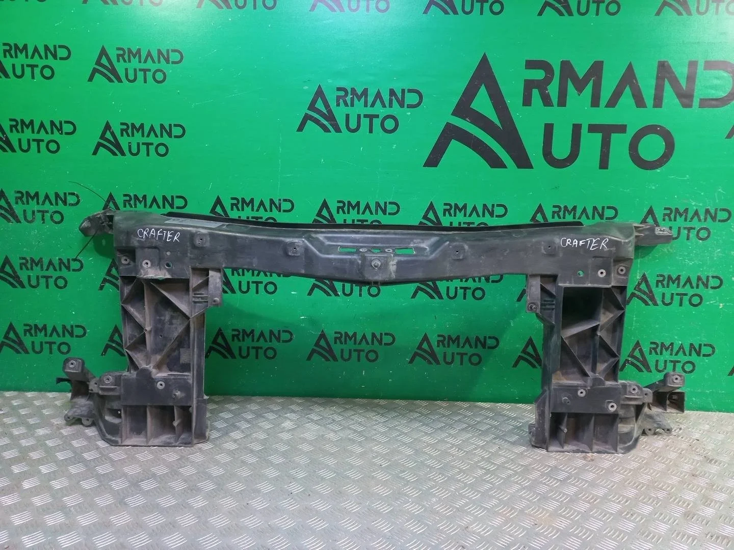 Панель передняя (суппорт радиатора) Volkswagen Crafter 2006-2016 2E0805591A 1