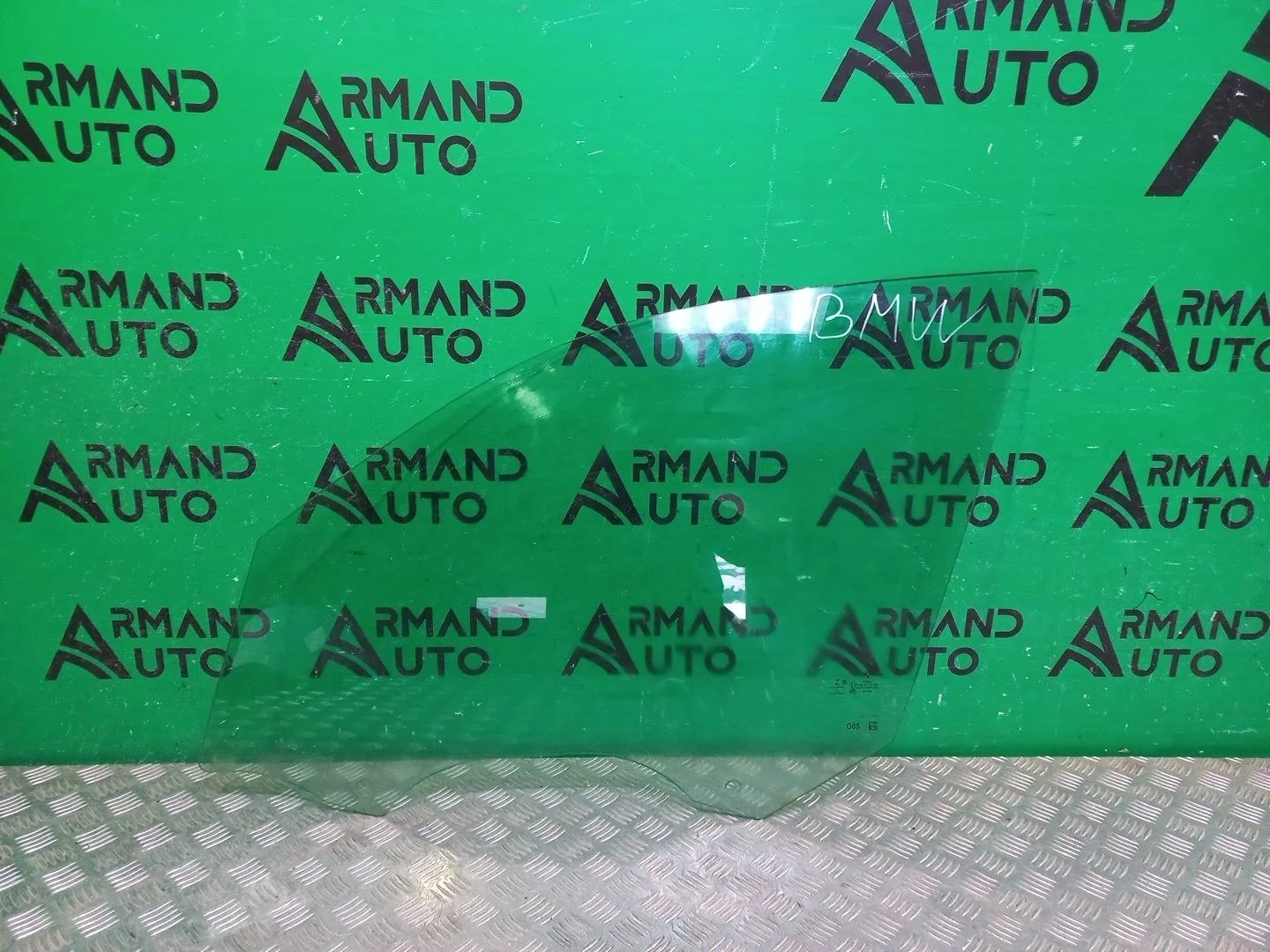 Стекло двери BMW X5 2018-нв 51337430937 G05, переднее левое