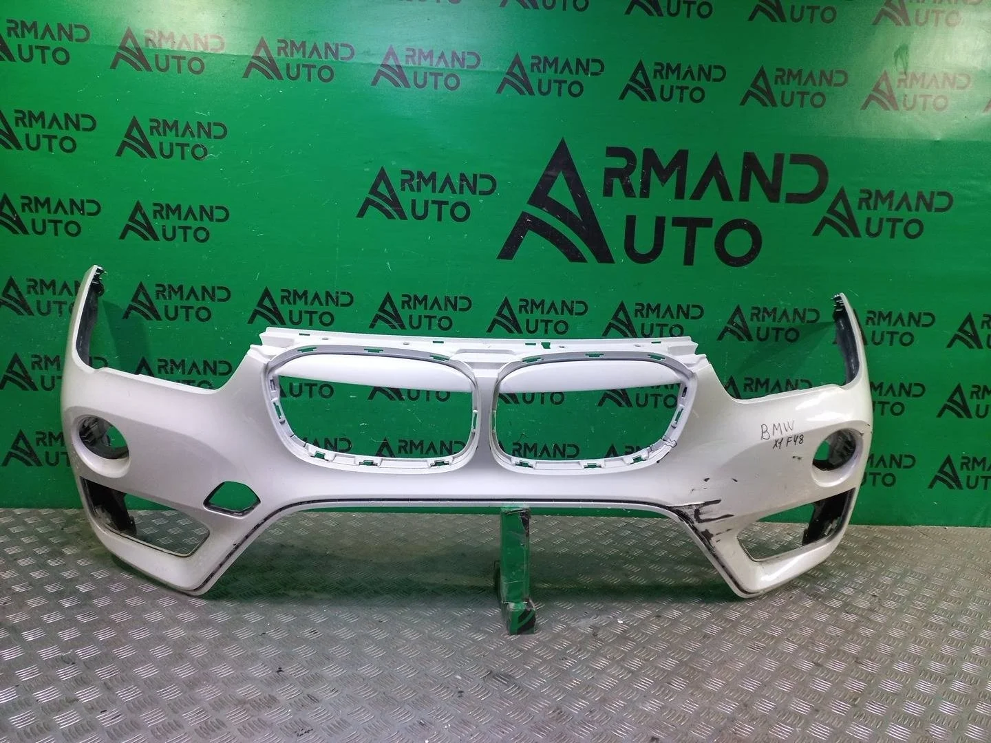 Бампер BMW X1 2015-2019 51117453562 F48, передний