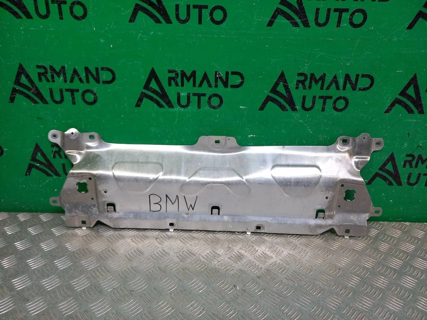 Панель передняя (суппорт радиатора) верхняя BMW X3 2017-2024 51647400110 G01