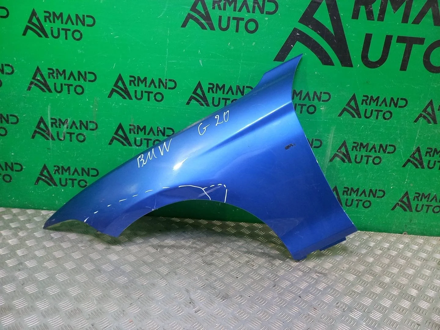 Крыло BMW 1 series 2011-2019 41007284645 F20 F21, переднее левое