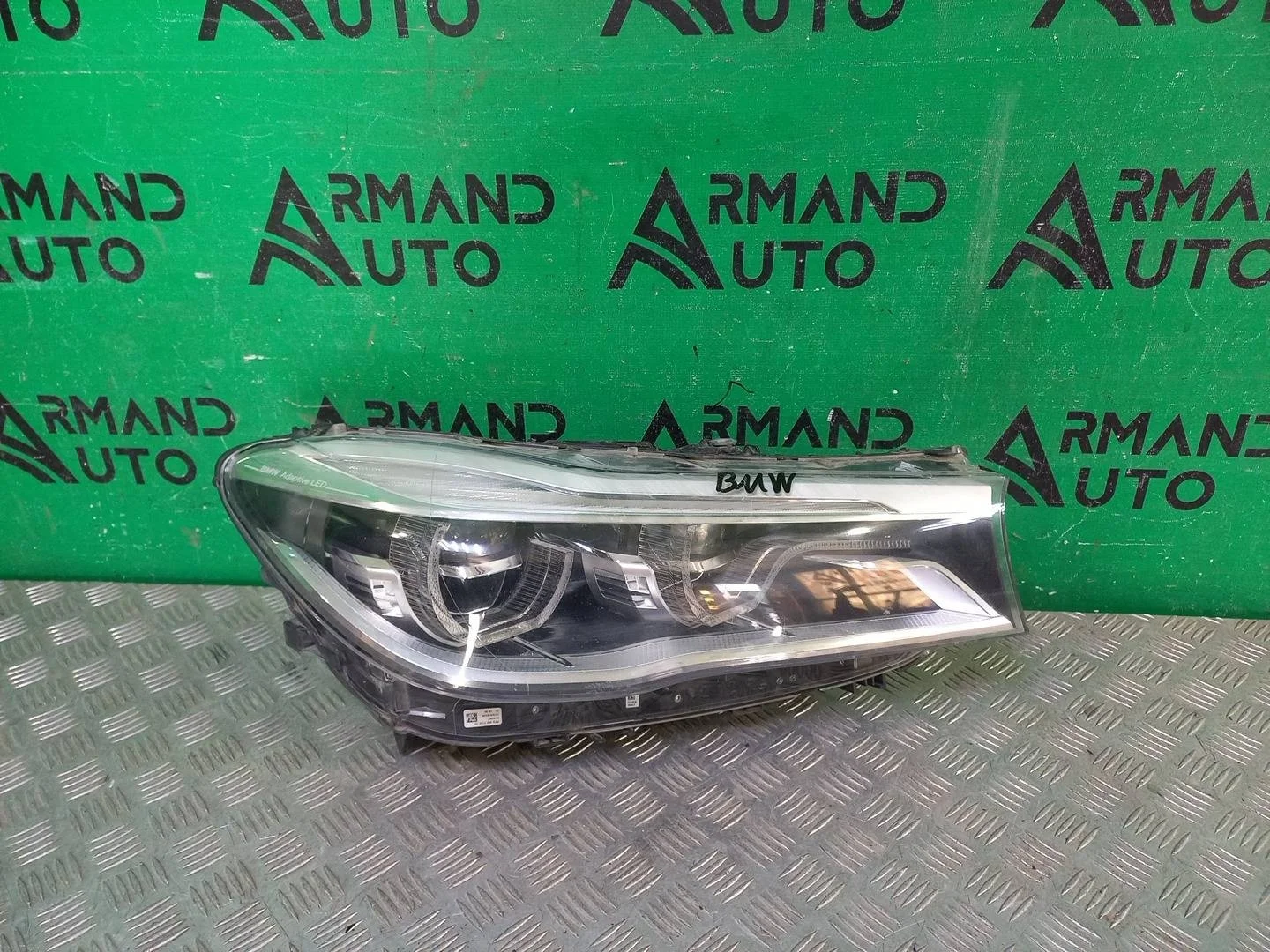 Фара BMW 7 series 2015-2019 63117408710 G11 G12, правая
