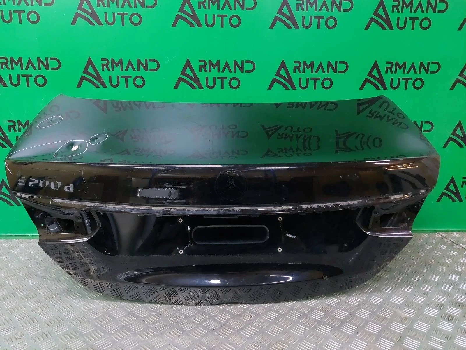 Крышка багажника Mercedes E-Class 2020-2023 A2137506600 W213