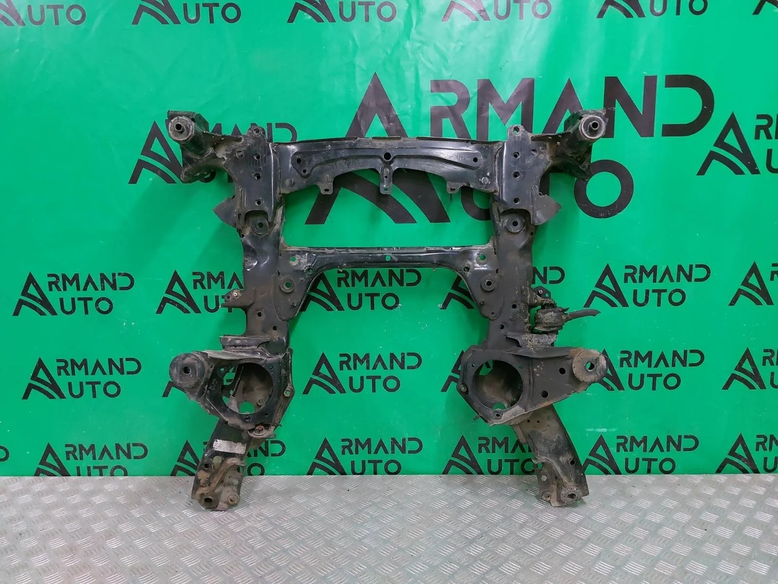 Подрамник BMW X5 2018-нв 31106884852 G05, передний