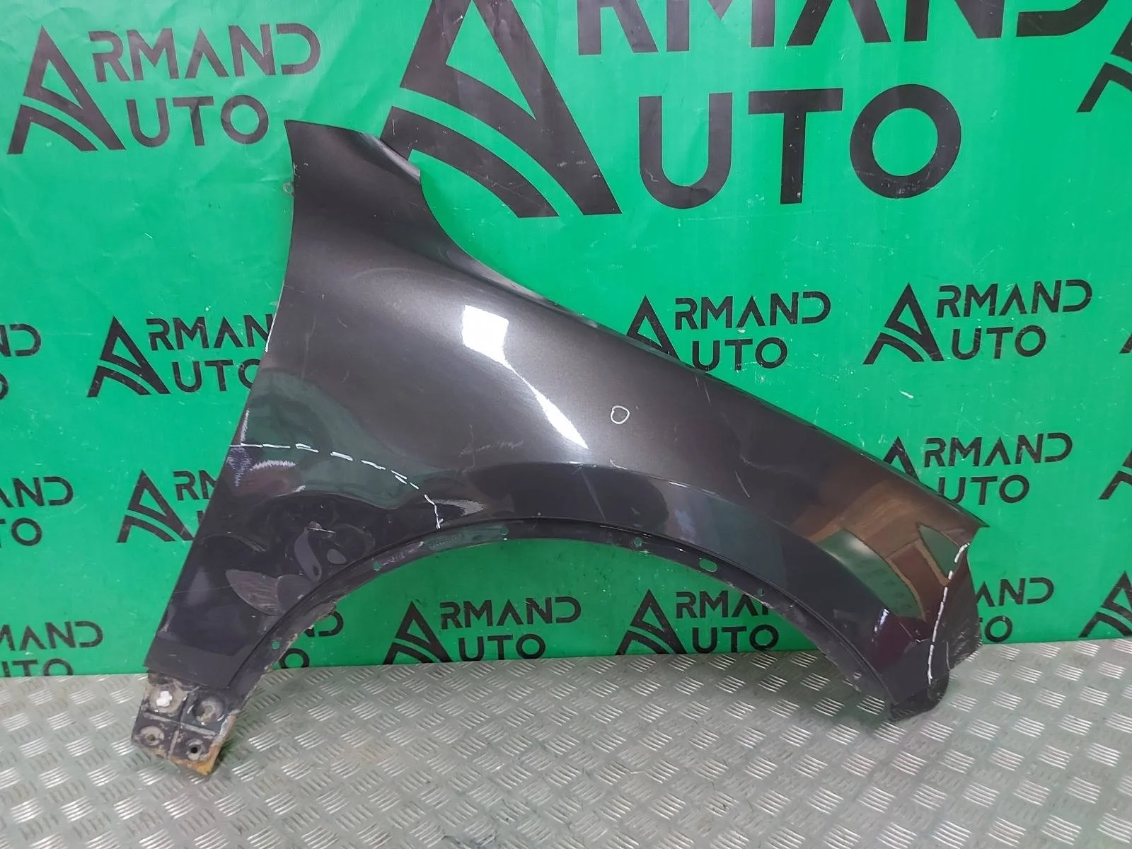 Крыло Volkswagen Touareg 2010-2018 7P6821106E 2, переднее правое