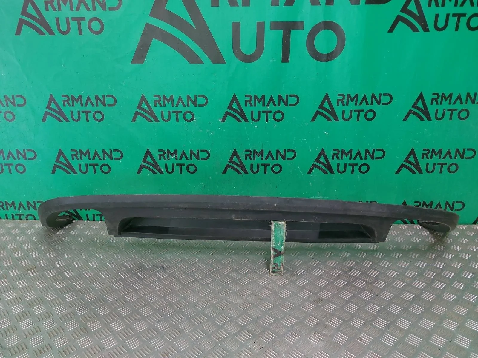 Юбка бампера Volkswagen Touareg 2014-2018 7P6807482D9B9 2, задняя