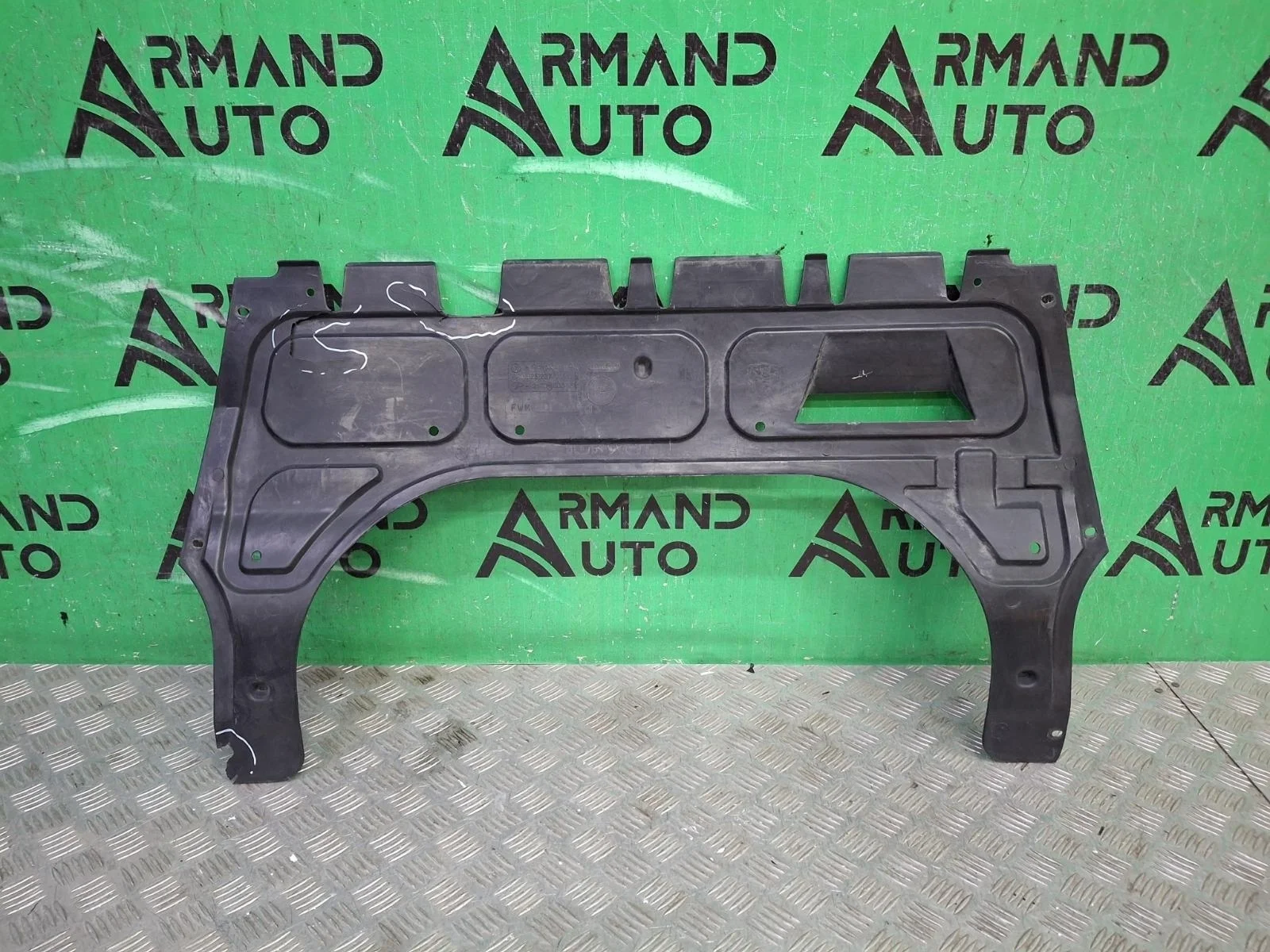 Пыльник бампера Volkswagen Polo 2009-2020 6R0825237D 5, передний