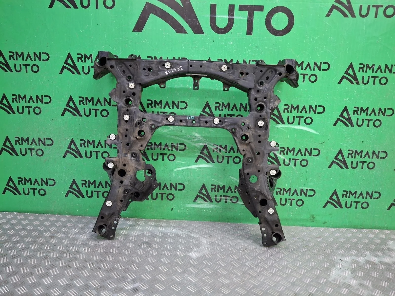 Подрамник BMW X5 2018-нв 31106884852 G05, передний