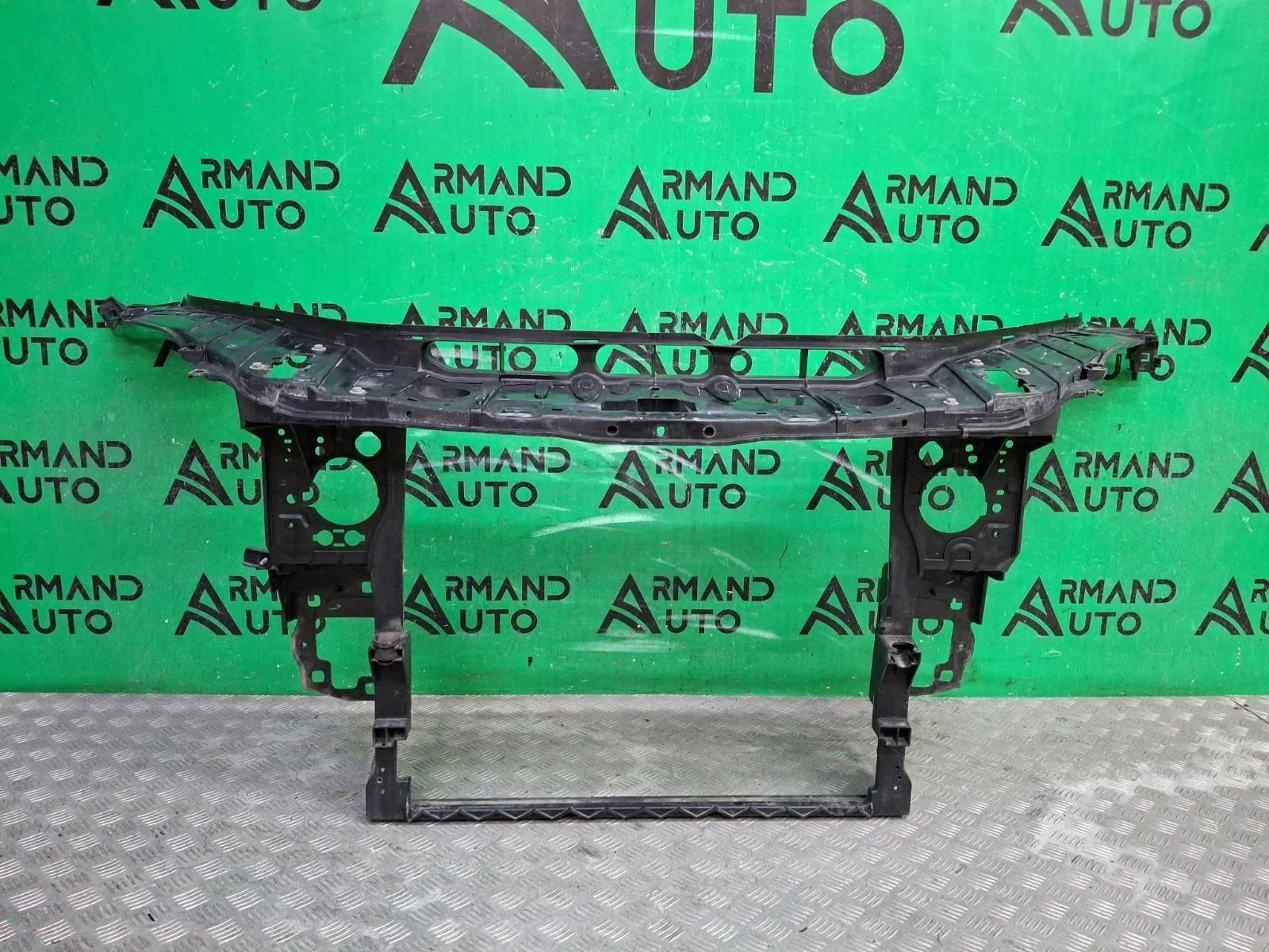 Панель передняя (суппорт радиатора) Mercedes M ML GLE-Class 2011-2018 A1666205901 W166