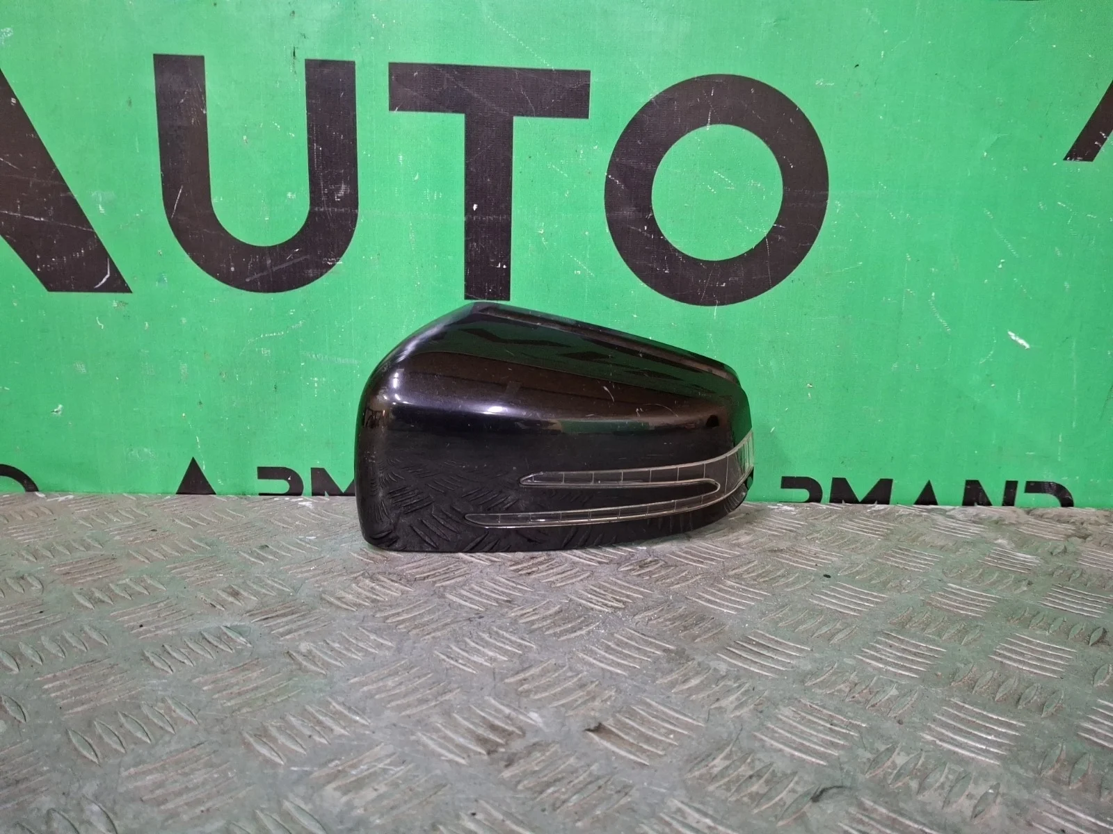 Крышка зеркала Mercedes E-Class 2009-2016 A24681101609650 W212, левая